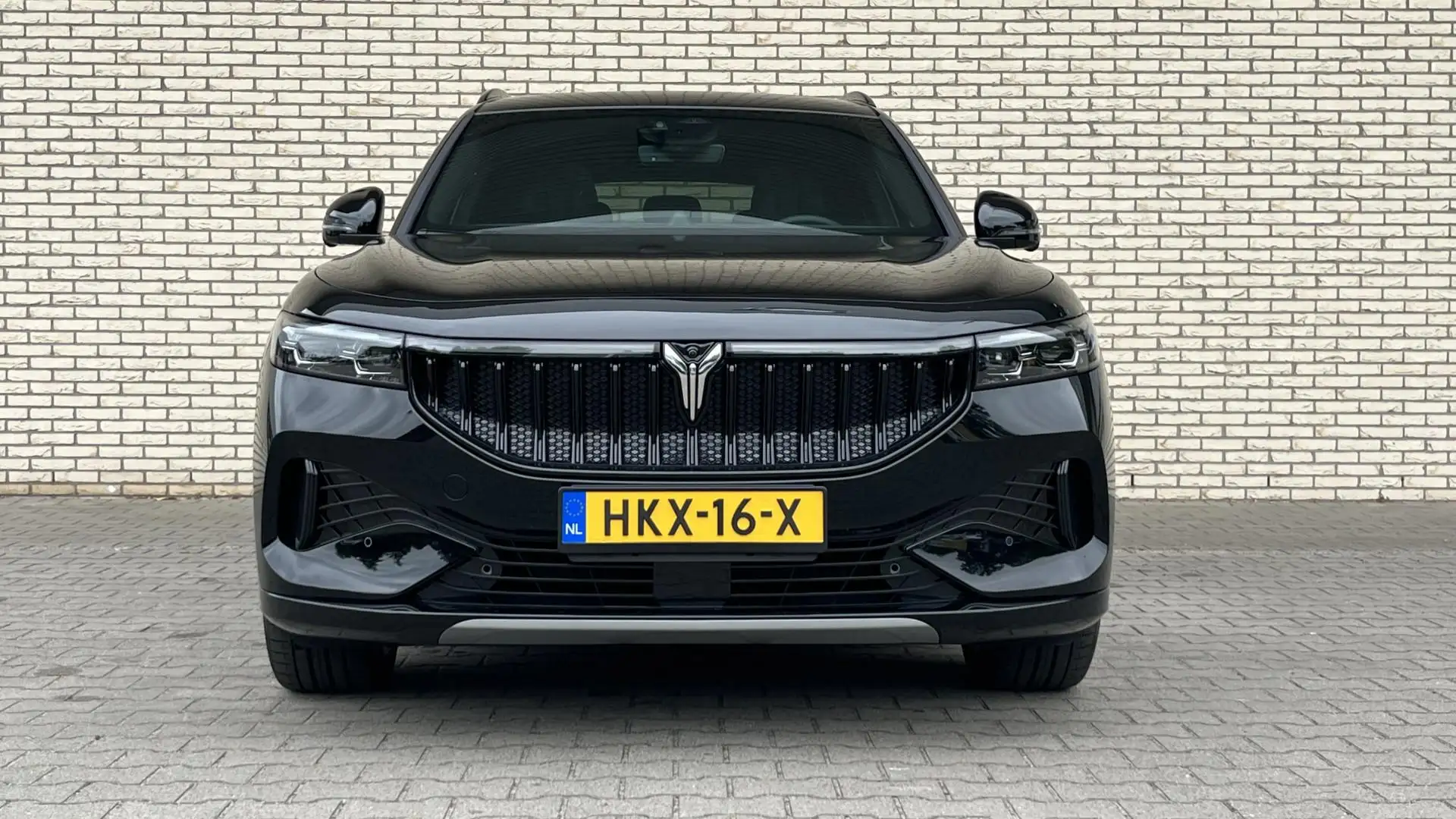 Voyah Free 4WD 106 kWh Business Trekhaak Black Line l Zwarte Schwarz - 2