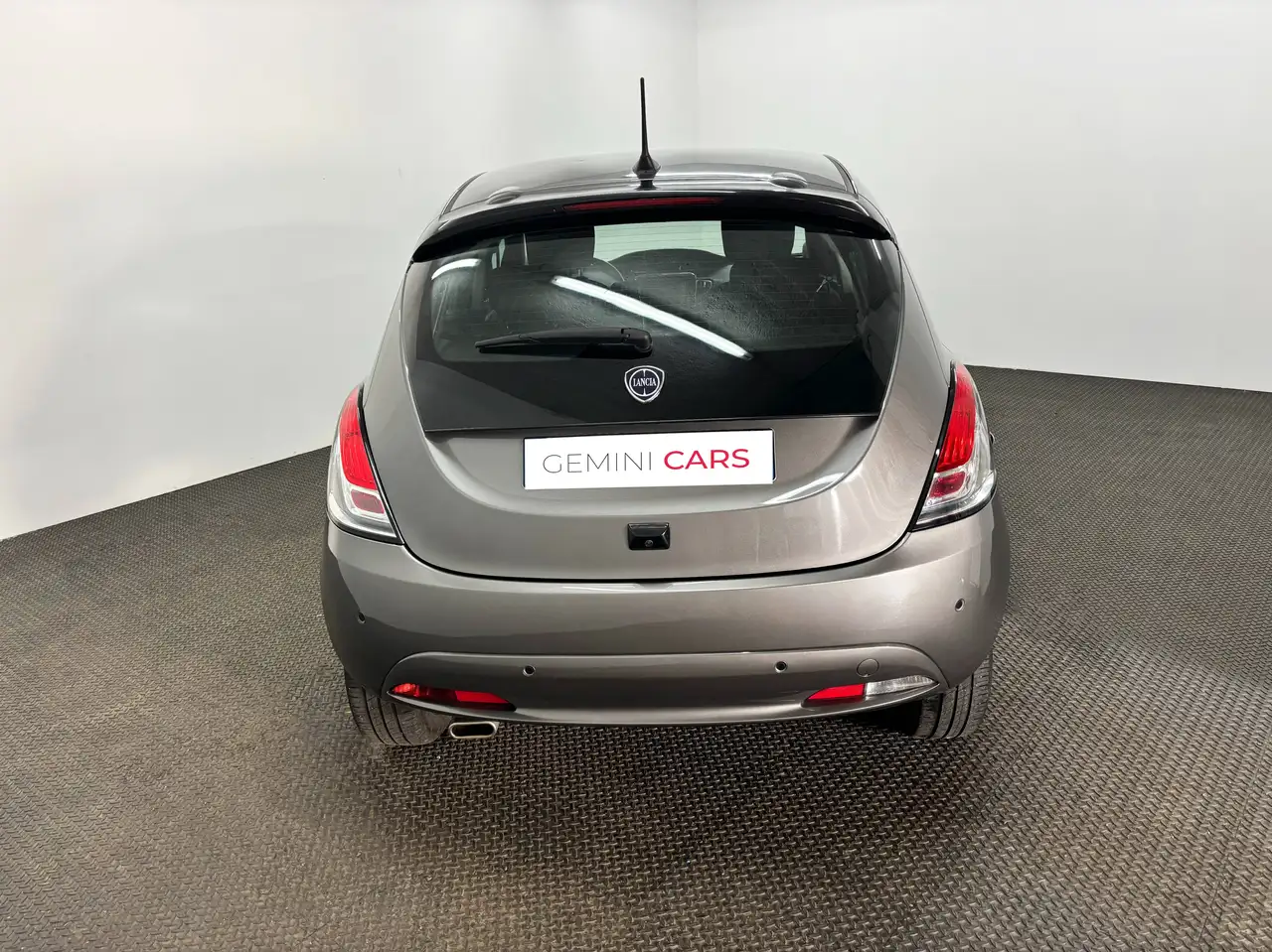 Lancia Ypsilon 2023