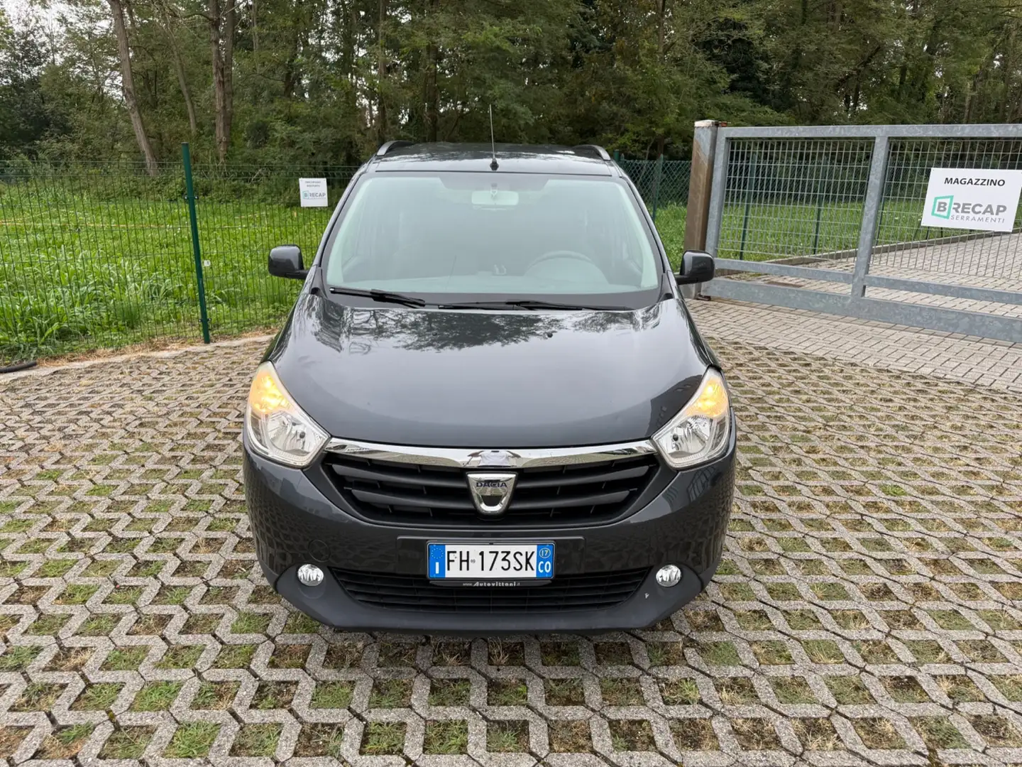 Dacia Lodgy 1.6 100CV Start&Stop GPL 7Posti*Navi*Sensori Šedá - 2