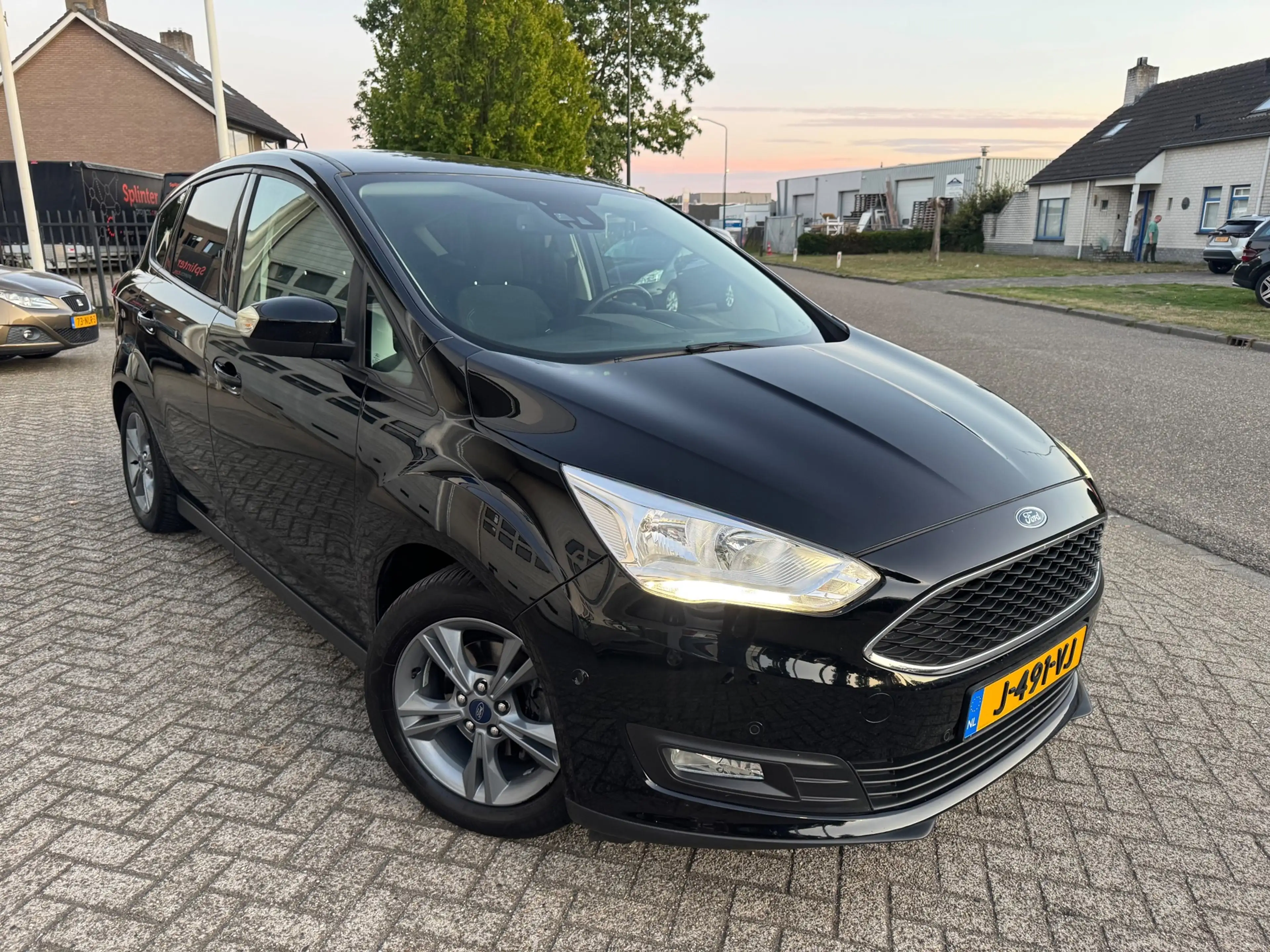 Ford C-Max 1.0 Titanium Airco, Camera, Cruise Control — photo 2