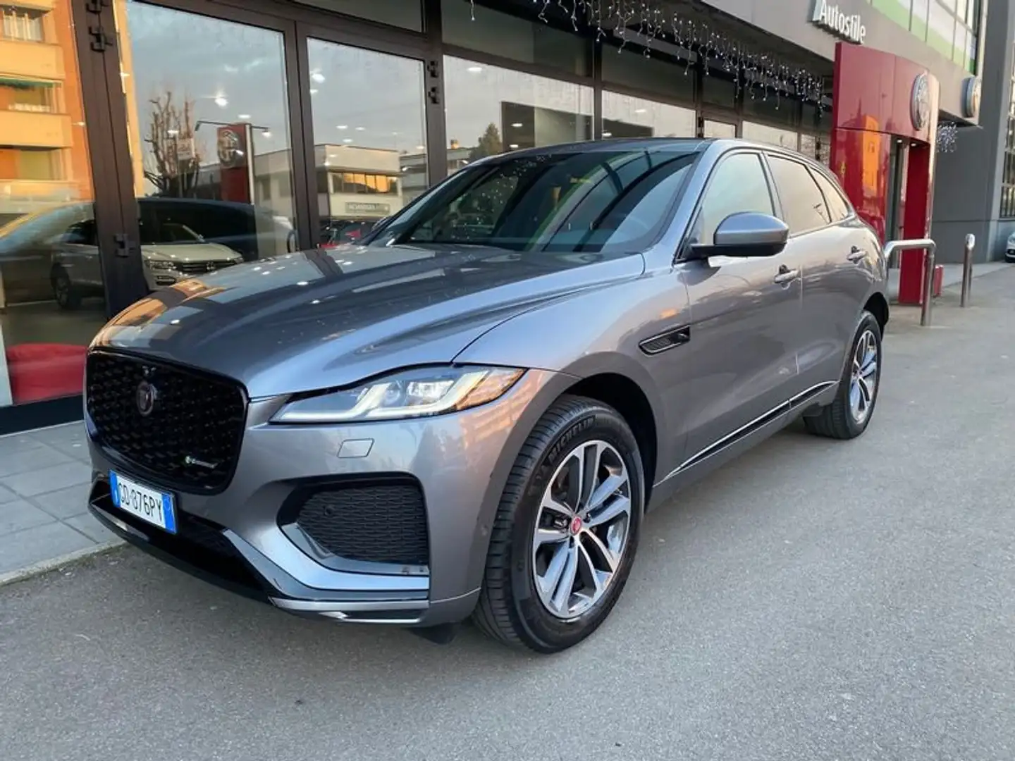 Jaguar F-Pace 2.0 D 204 CV AWD aut. R-Dynamic SE Rif. Lorenzo - 1