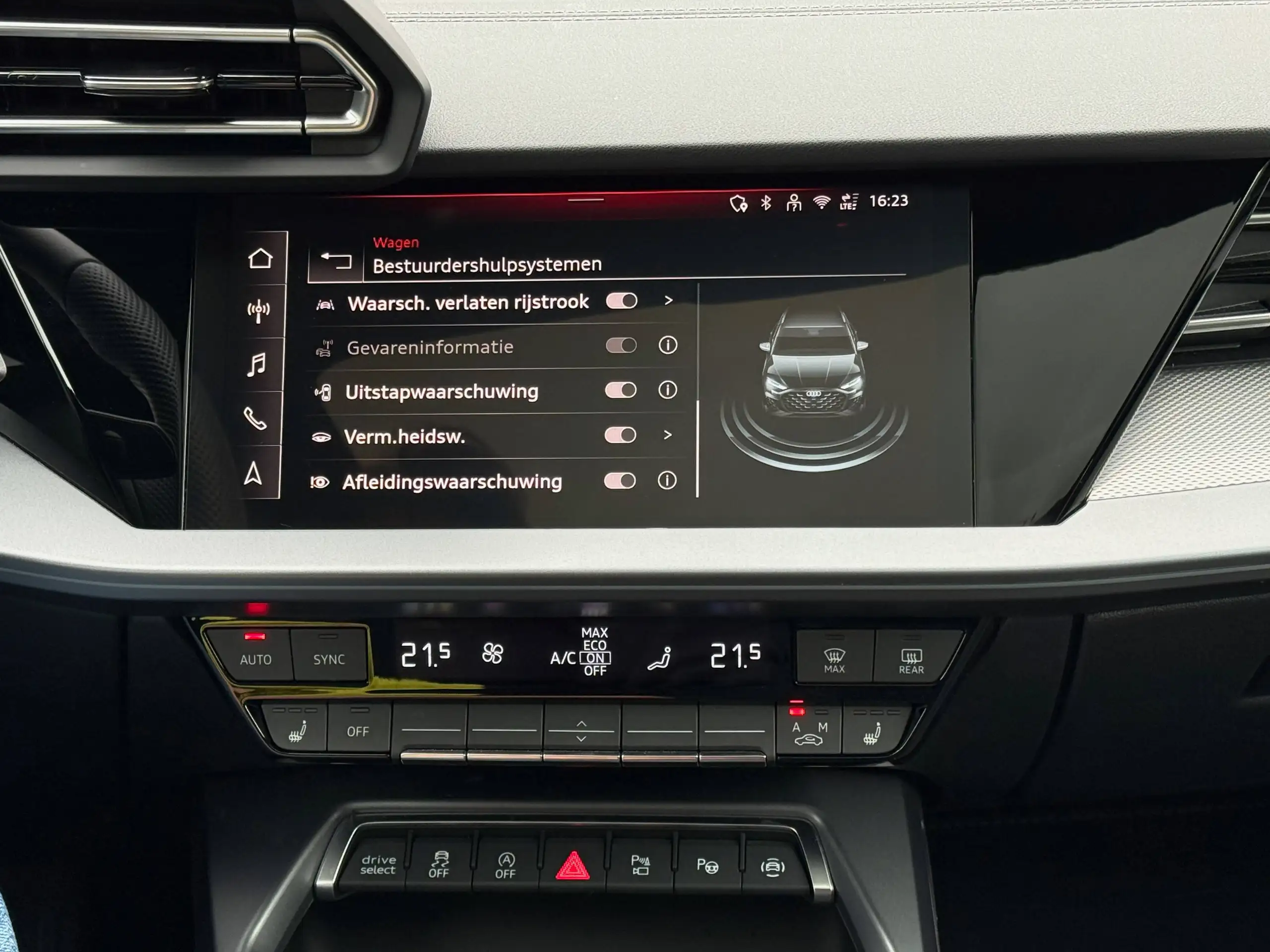 Audi A3 1.5 35 TFSI S-LINE INT/EXT SONOS PANODAK CARPLAY — 15/16