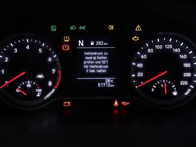 Hyundai I10 view 7