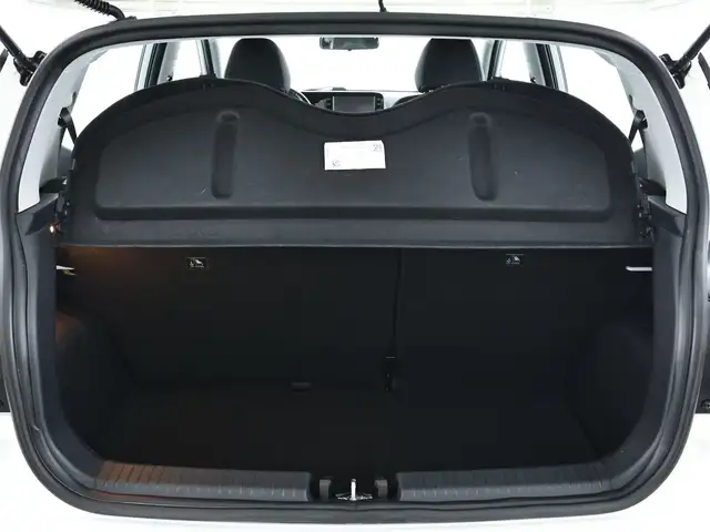 Hyundai I10 view 6