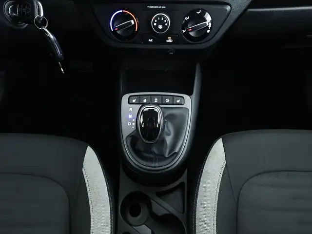 Hyundai I10 view 13