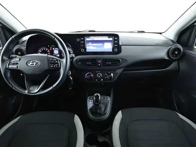 Hyundai I10 view 9