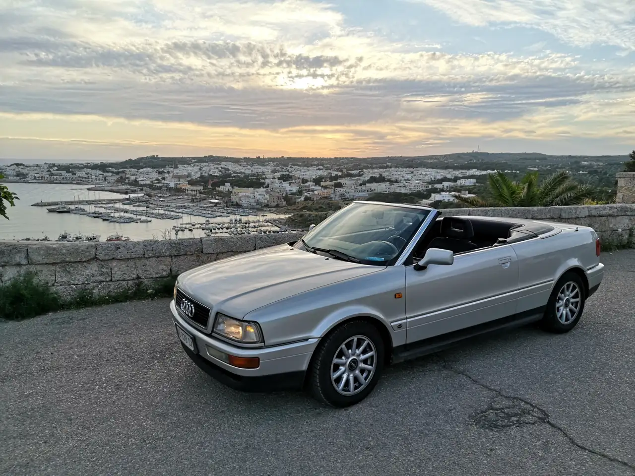 Audi Cabriolet 2.0 E, foto 2