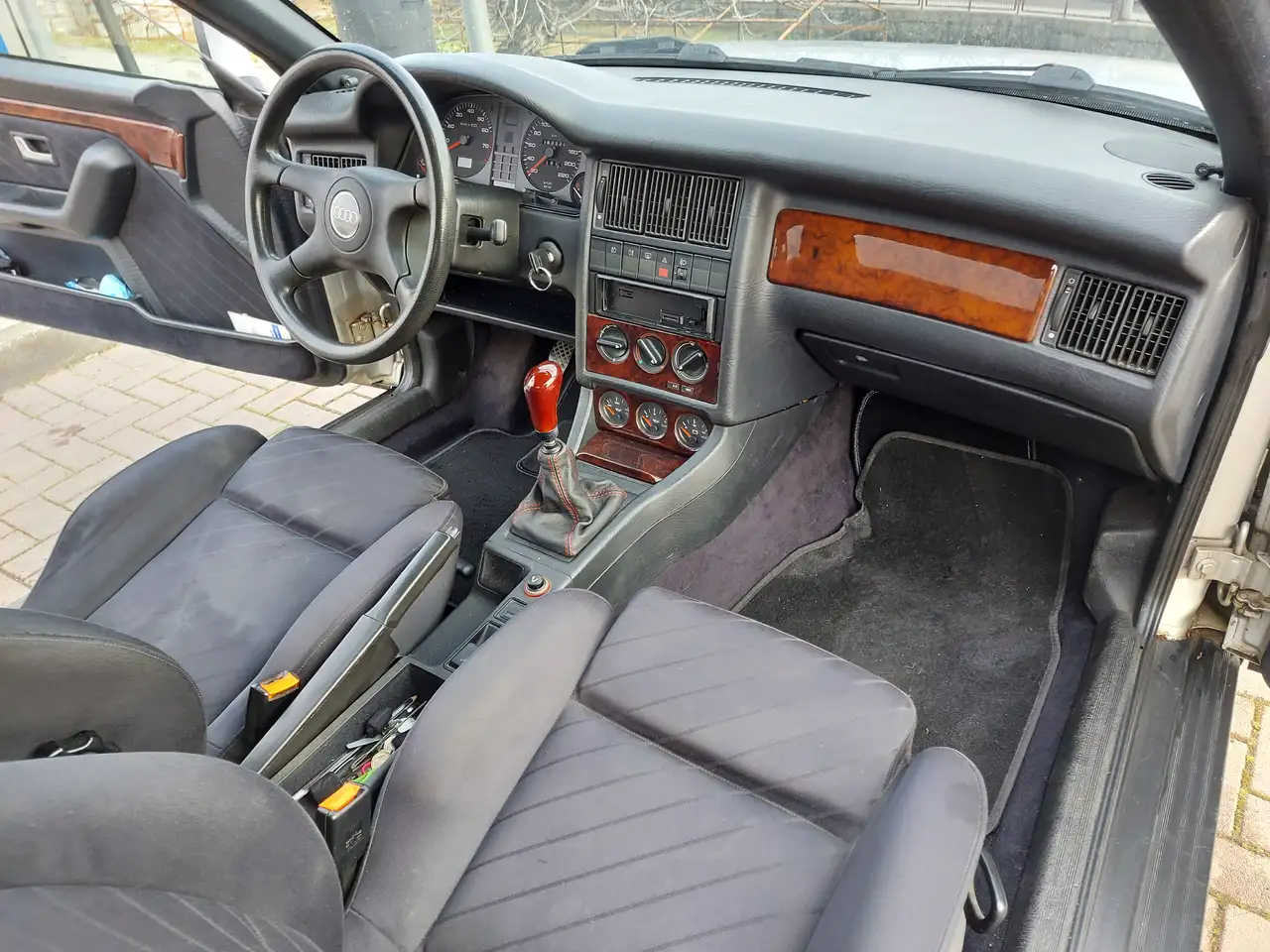 Audi Cabriolet 2.0 E, foto 6