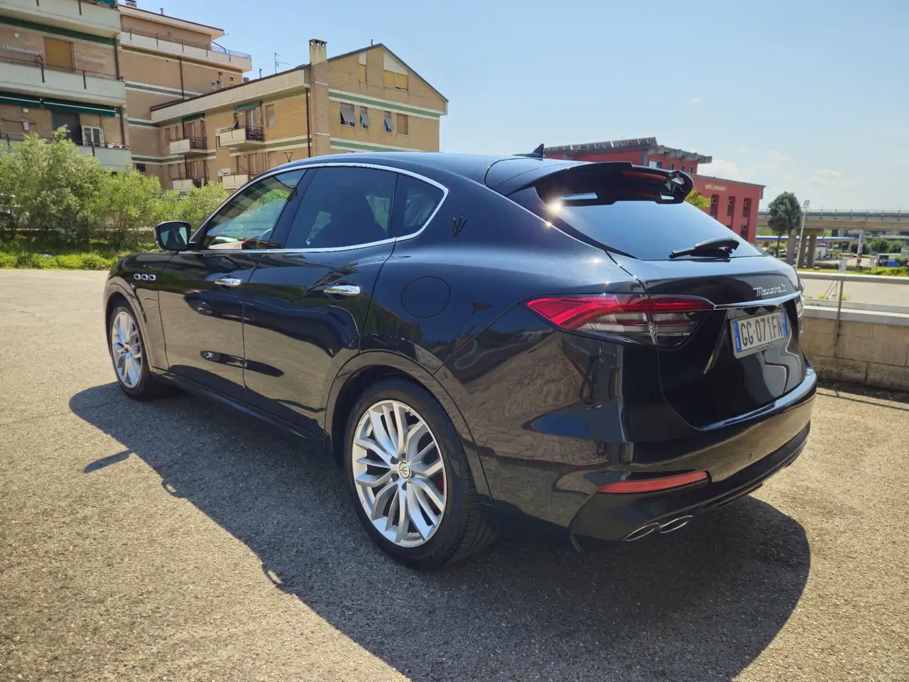 Maserati Levante 2022