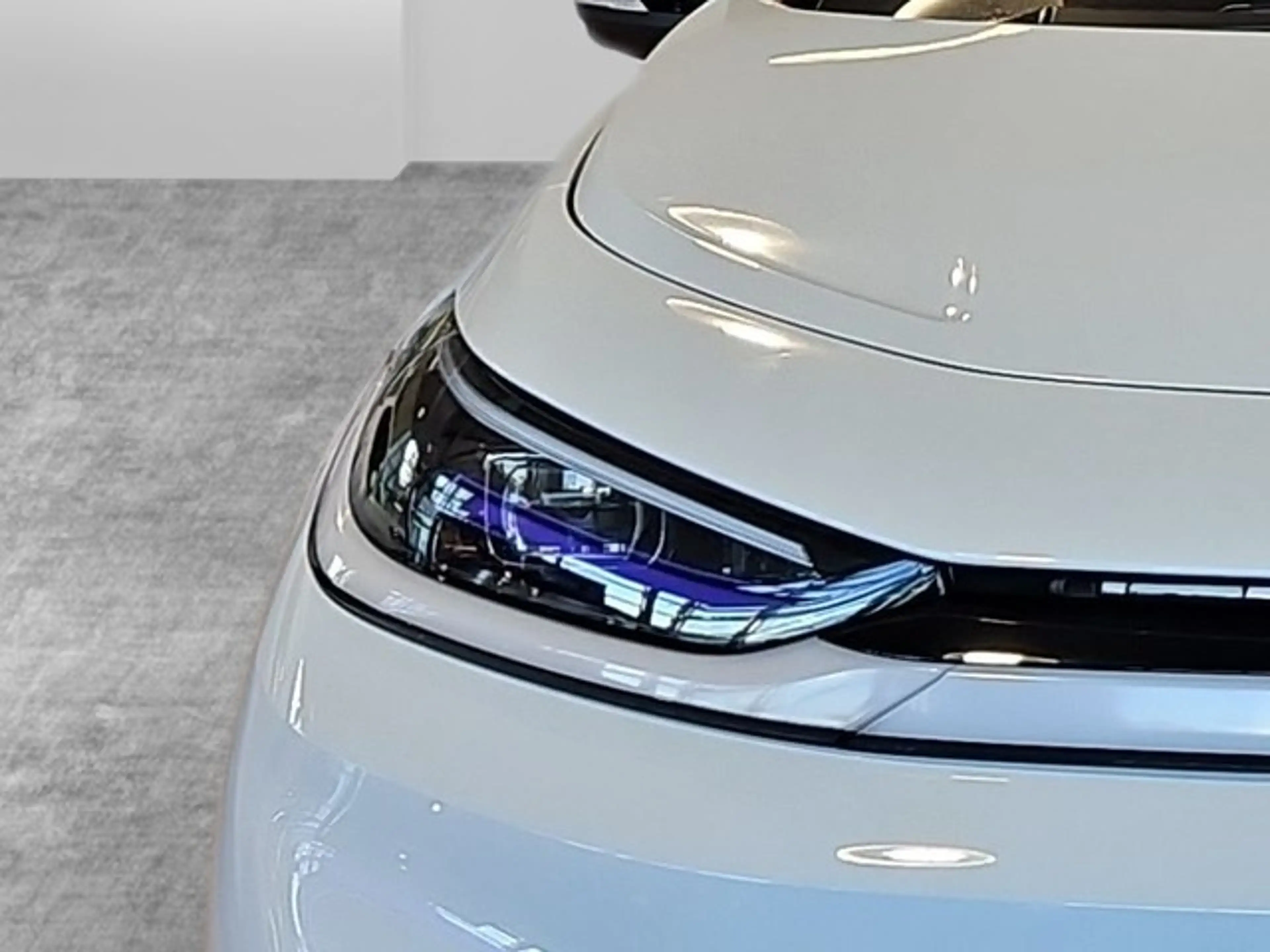 Volkswagen ID.3 Neo Style PANO IQ Drive Pro Wärmepumpe+++++ — photo 3