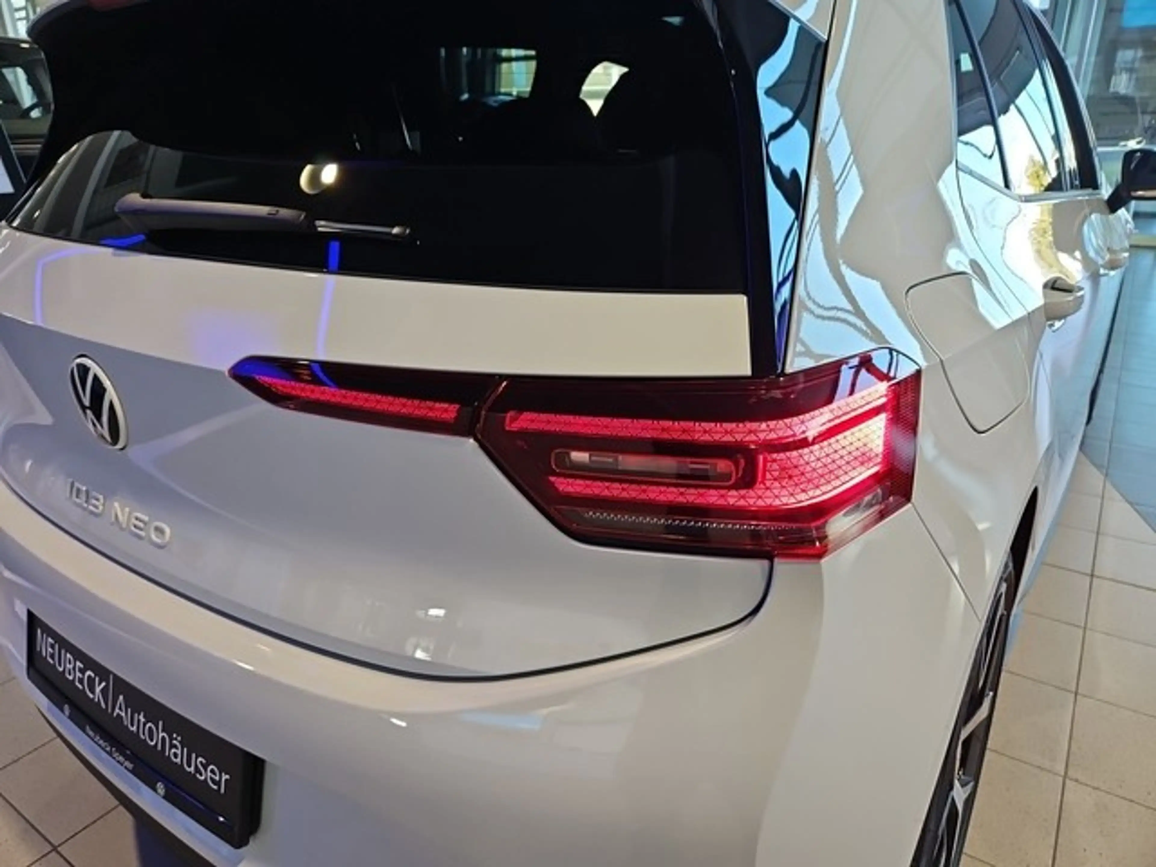Volkswagen ID.3 Neo Style PANO IQ Drive Pro Wärmepumpe+++++ — photo 11