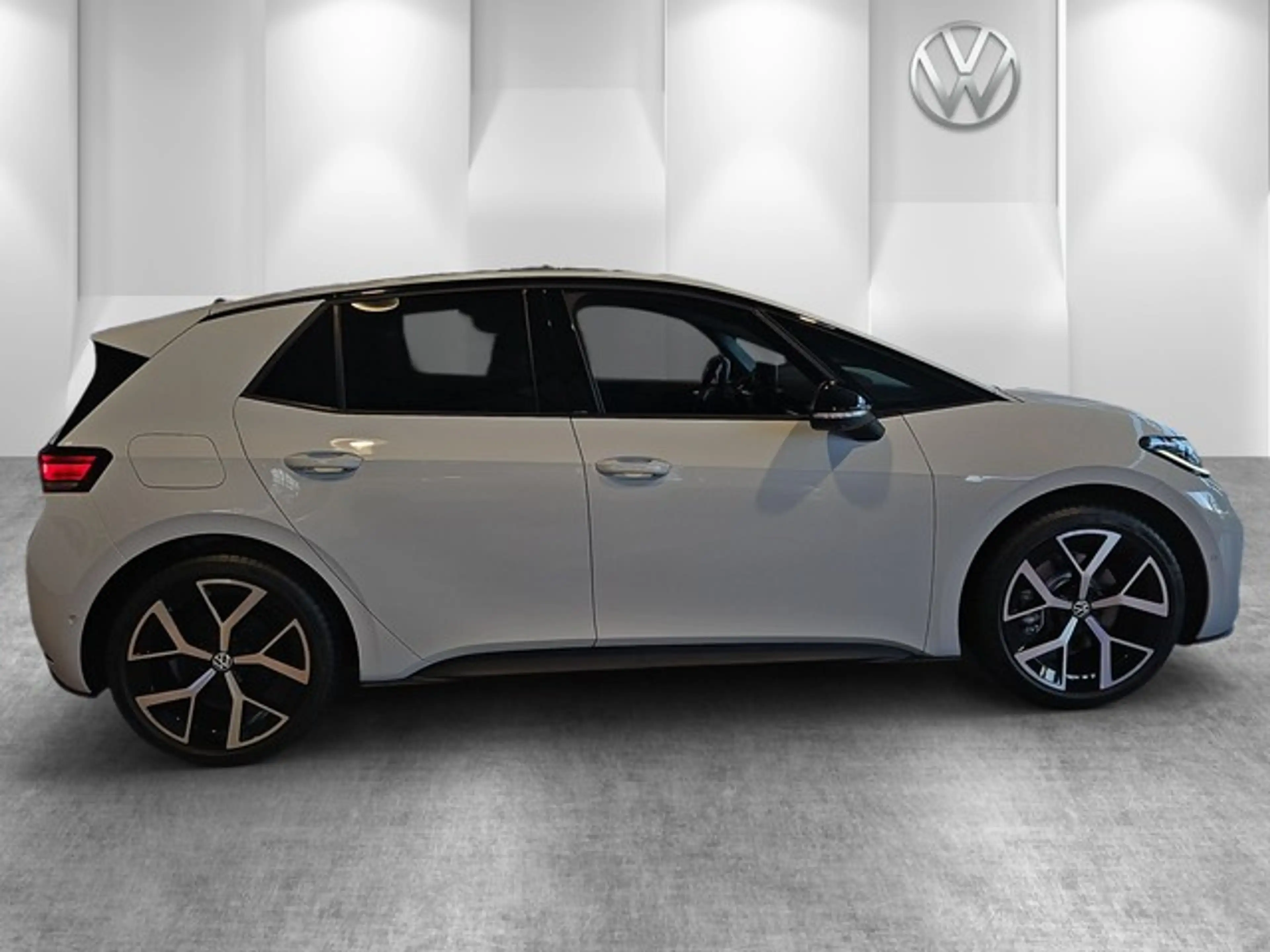 Volkswagen ID.3 Neo Style PANO IQ Drive Pro Wärmepumpe+++++ — photo 12