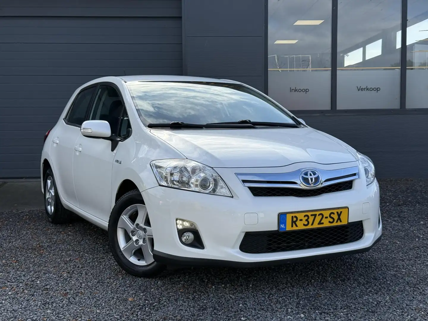 Toyota Auris 1.8 Full Hybrid Aspiration 1e Eigenaar,Clima,Stoel Blanc - 2