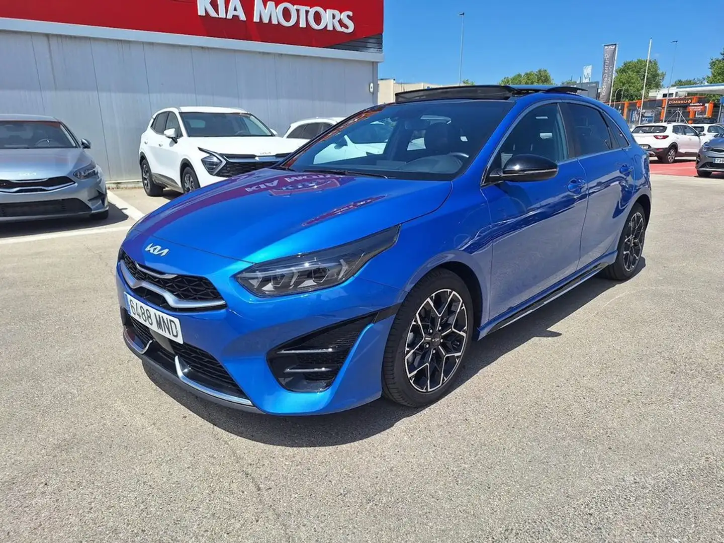 Kia 1.5 MHEV 103kW (140CV) GT Line DCT Синій - 1