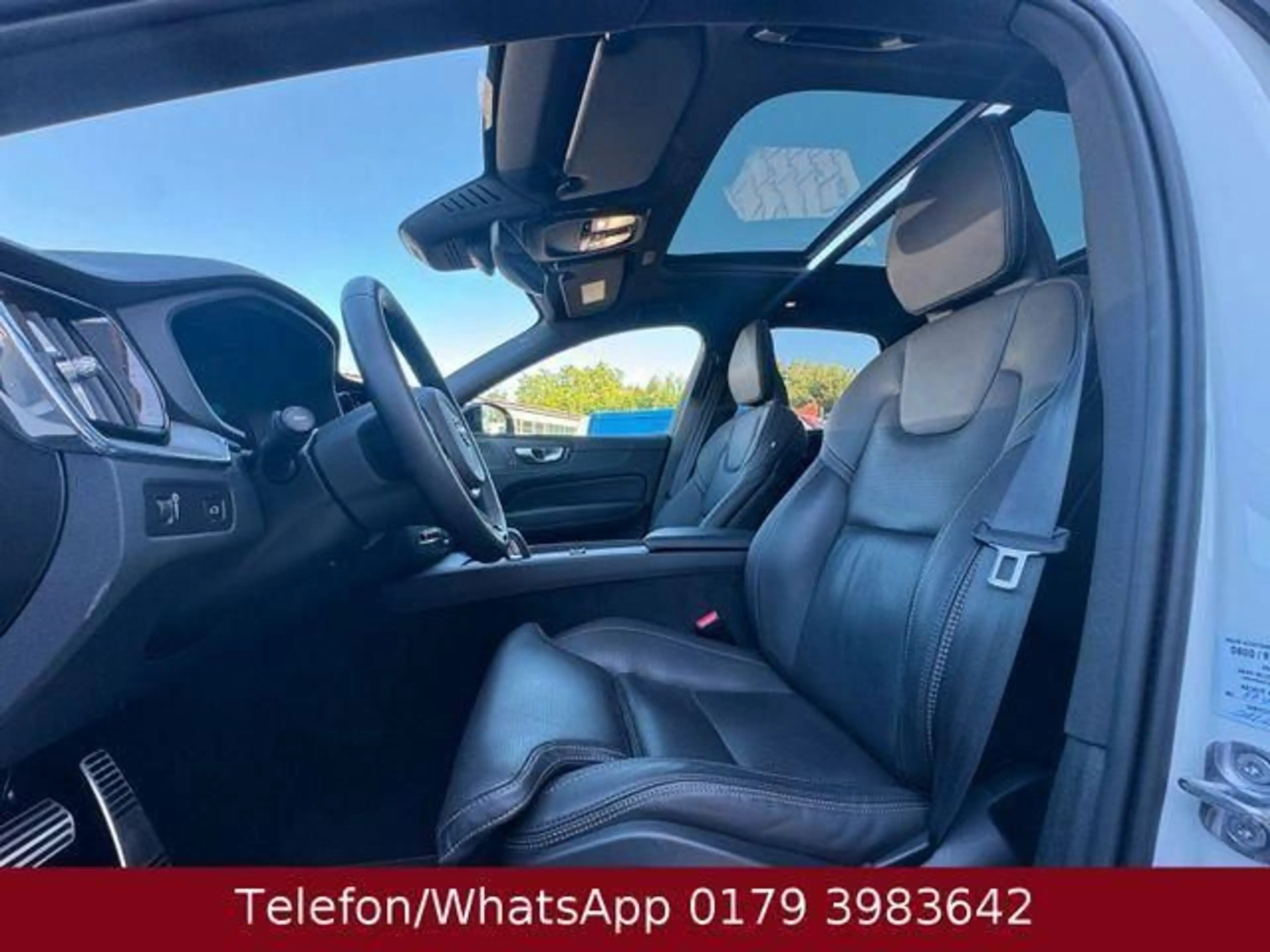 Volvo XC60 R Design 2WD 22Zoll Pano HarmanKardon 18... — photo 7