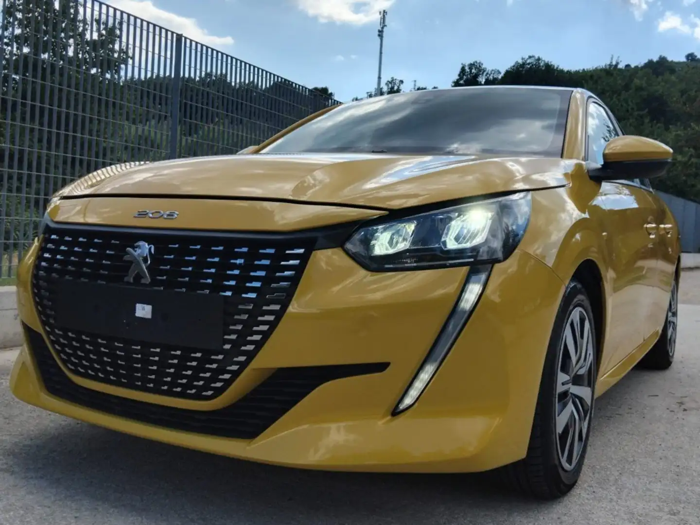 Peugeot 208 1.2 75CV -NESSUN OBBLIGO DI FINANZIAMENTO- Giallo - 1