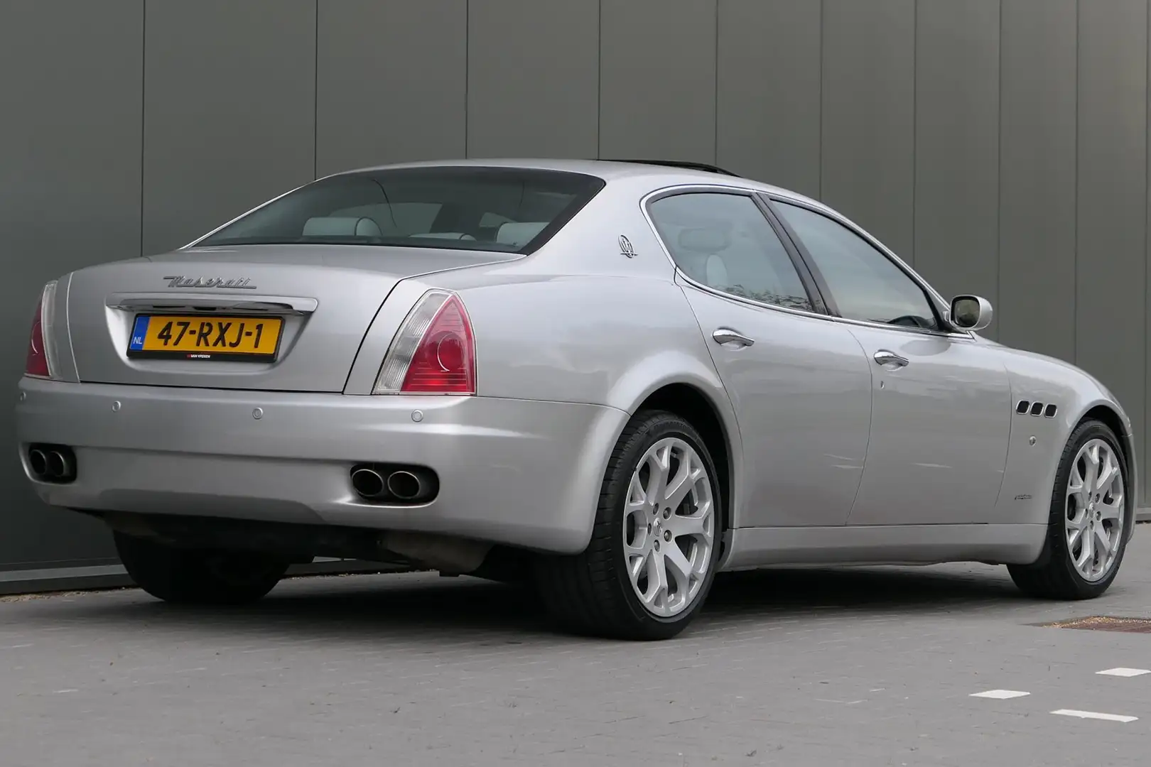 Maserati Quattroporte 4.2 ZF automaat Youngtimer Schuifdak Memory Grau - 2