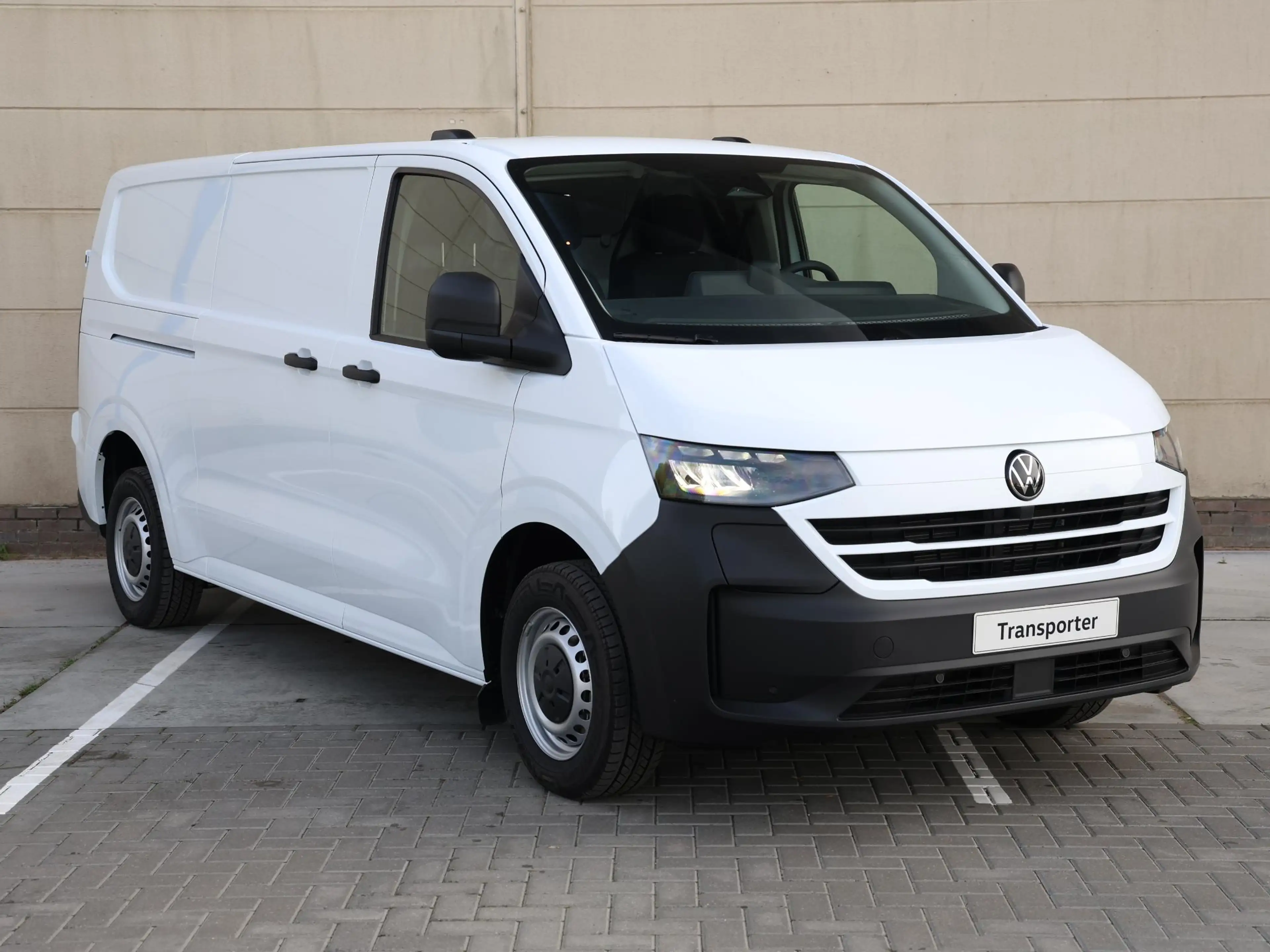Volkswagen Transporter e-Transporter Bestelwagen L2 71 kWh 136PK | Naviga — photo 3