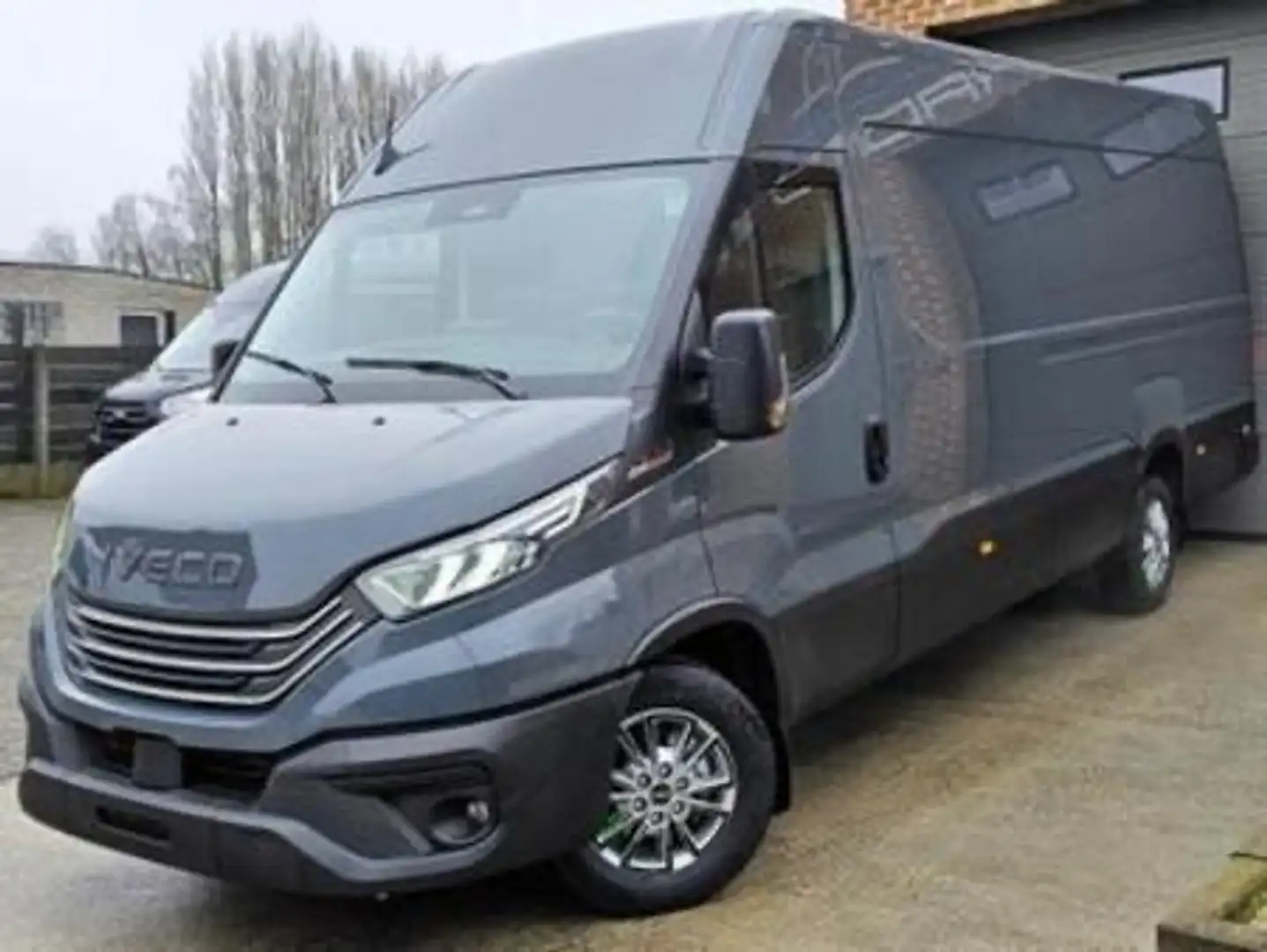 Iveco Daily 35S18 3.0 Turbo L4H2 automat ! rare etant neuf ! - 1