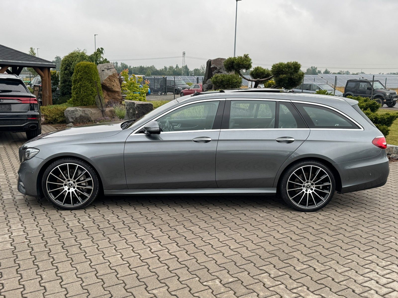 Mercedes-Benz E 400 d 4MATIC AMG LINE PANO STANDHZG DAB+ AHK — photo 2