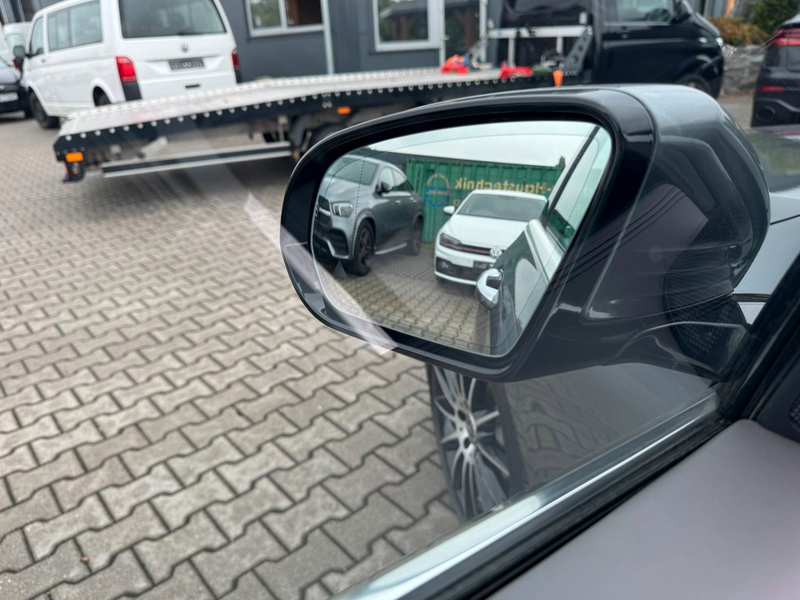 Mercedes-Benz E 400 d 4MATIC AMG LINE PANO STANDHZG DAB+ AHK — photo 11