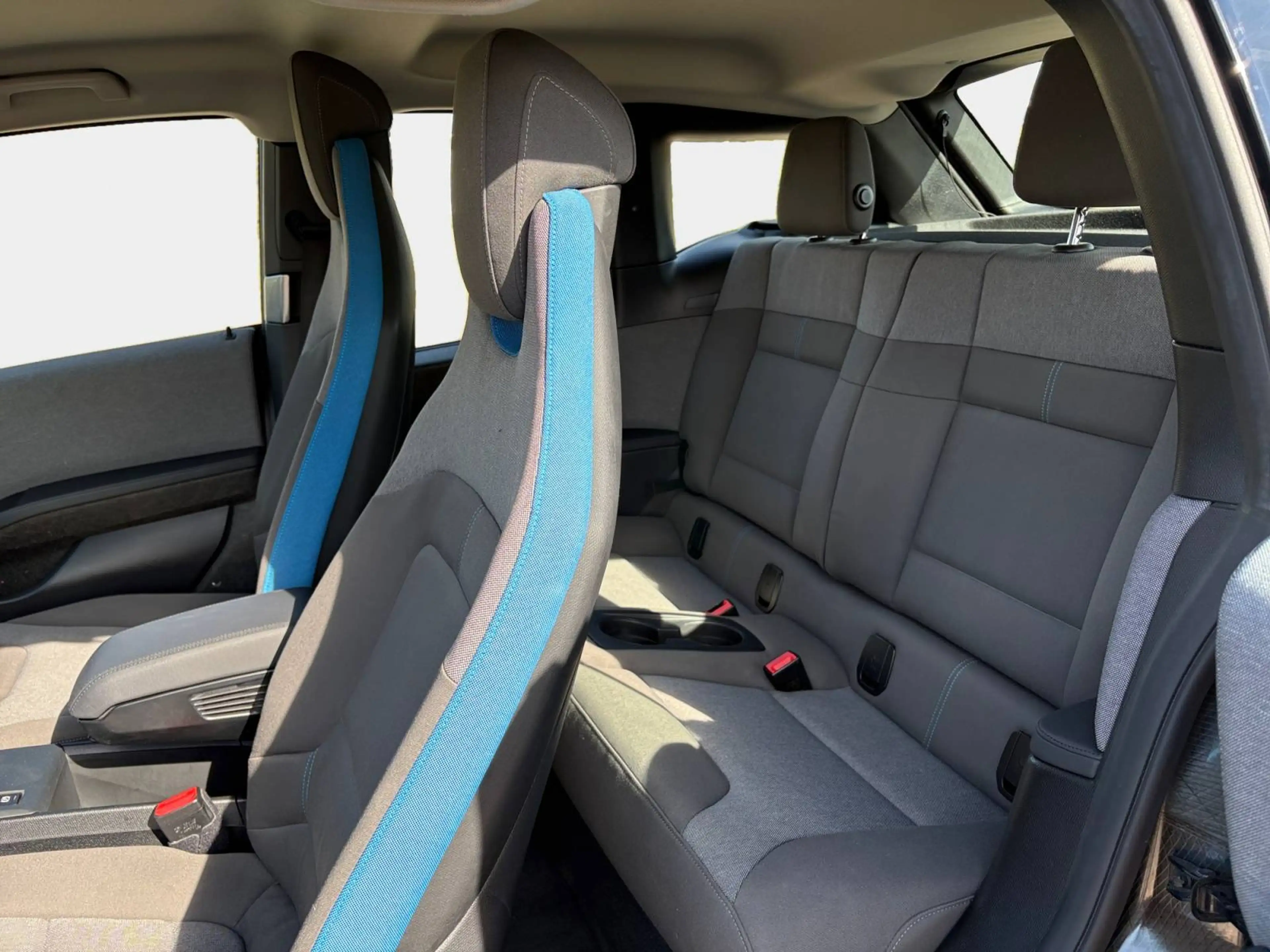 BMW i3 Basis — photo 13