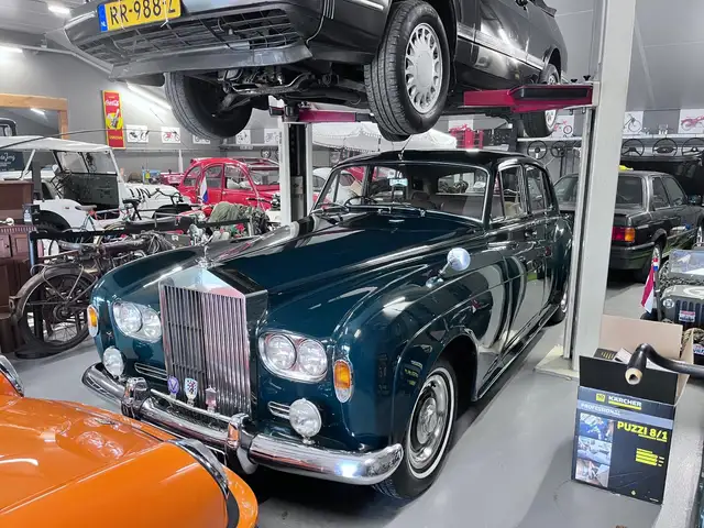 Rolls-Royce Cloud SILVER III