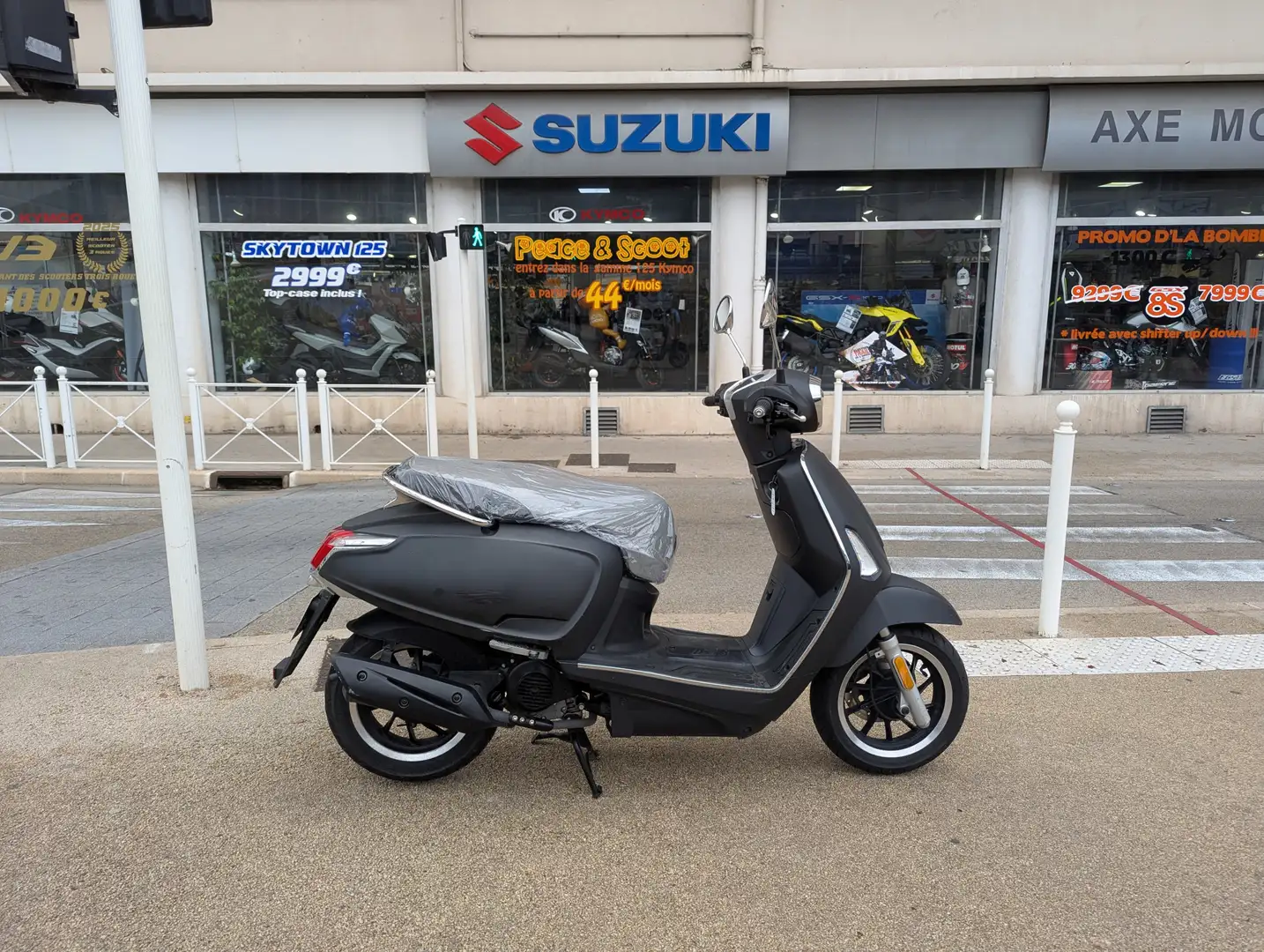 Kymco Like 125 Černá - 2