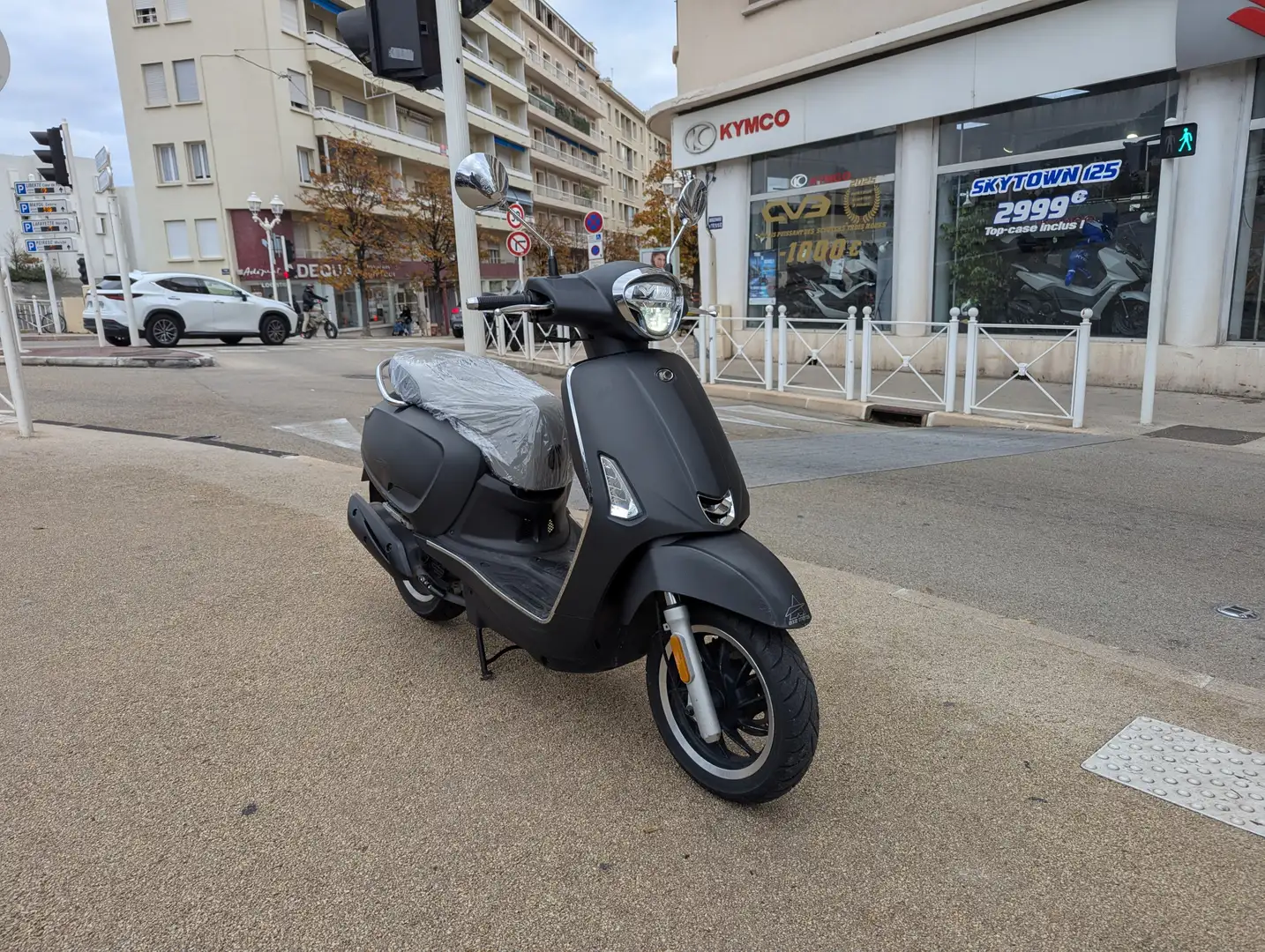 Kymco Like 125 Černá - 1