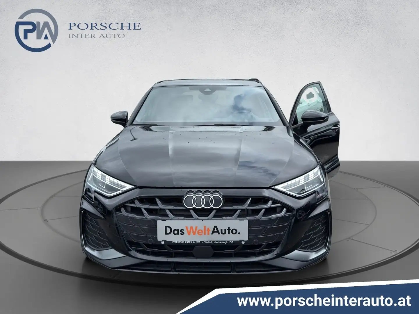 Audi A3 35 TFSI S line Schwarz - 2