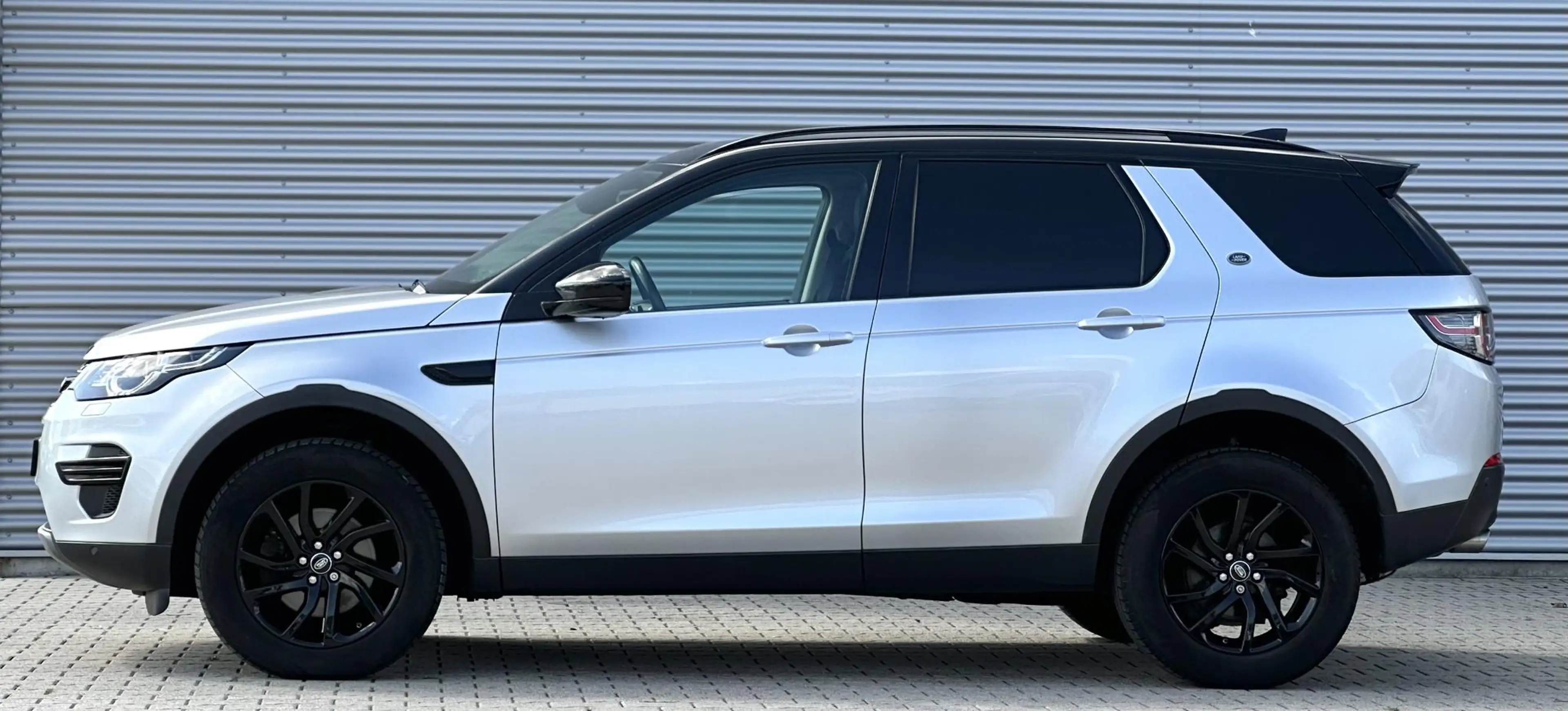 Land Rover Discovery Sport 2.0 TD4 HSE Luxury Grijs kenteken ZEER MOOI Trekha — photo 3