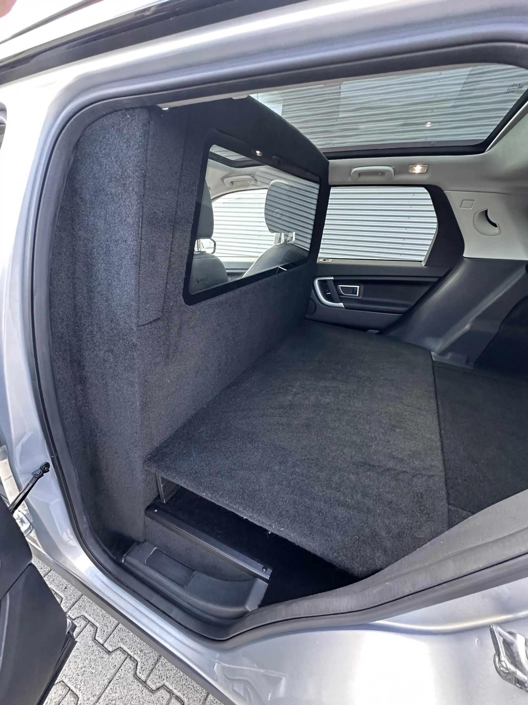 Land Rover Discovery Sport 2.0 TD4 HSE Luxury Grijs kenteken ZEER MOOI Trekha — photo 4