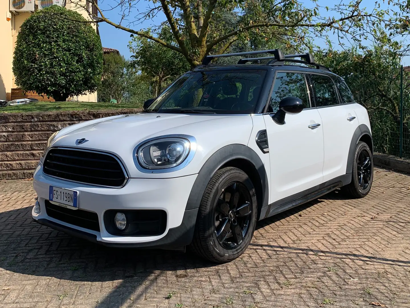 MINI Cooper Countryman Mini Countryman 1.5 Cooper Hype my18 Bianco - 1