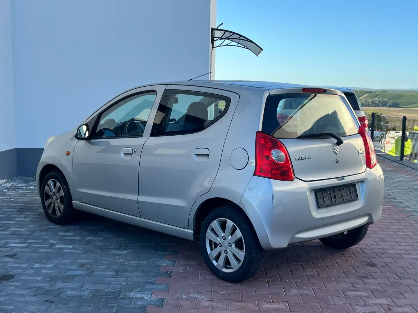 Suzuki Alto Club 1.0 Silber - 2