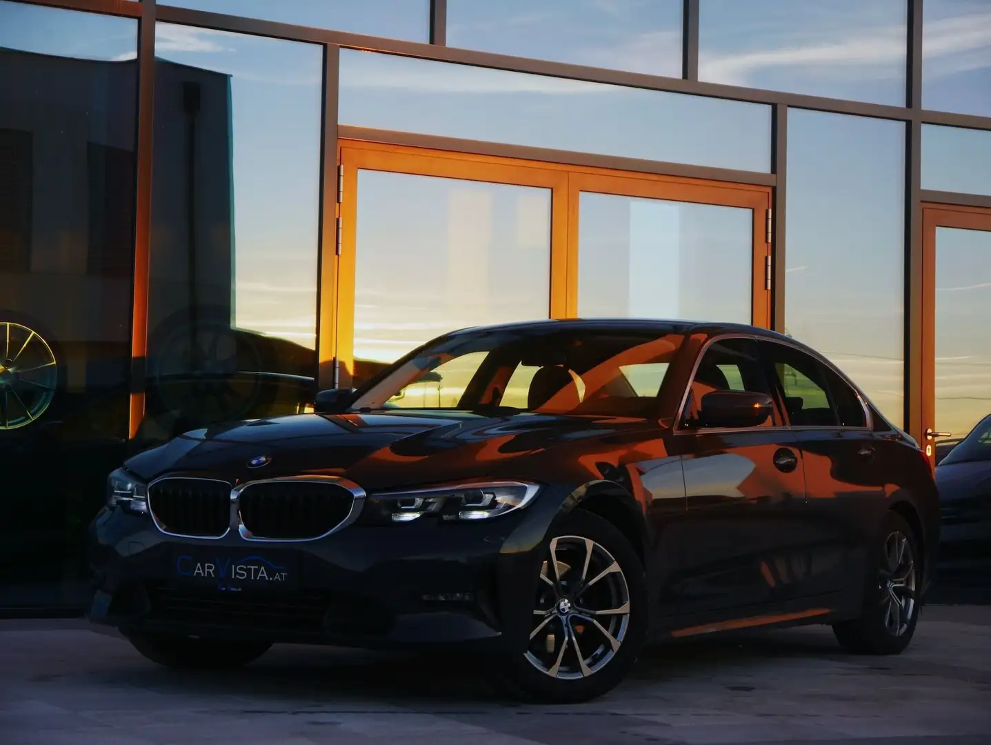 BMW 320 Sport Line Individual-Lack Dravitgrau – Sportsitz Argent - 2