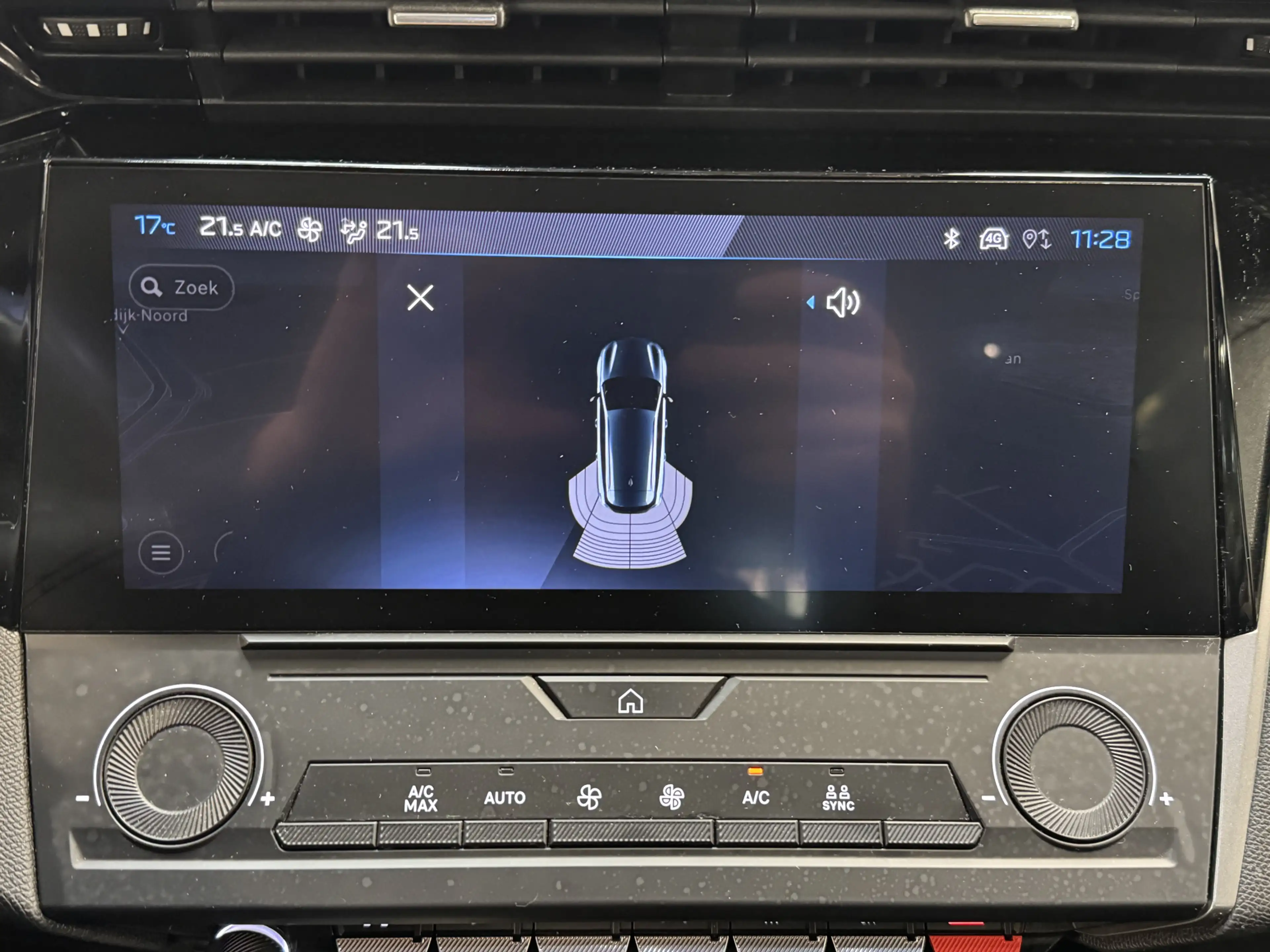 Peugeot 308 SW 1.2 PureTech Active Pack Business Climate Contr — photo 12