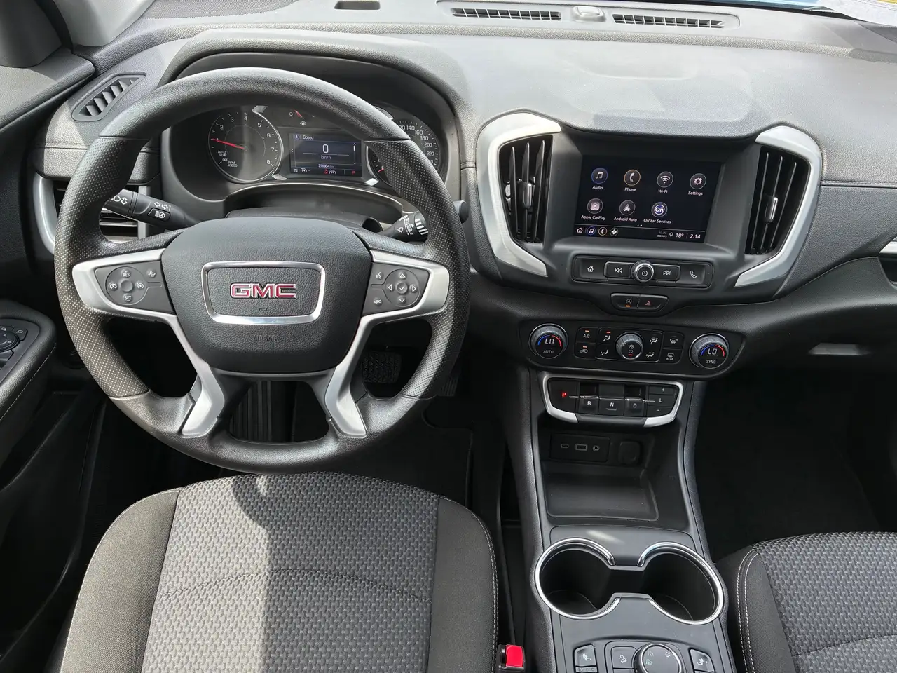 GMC Terrain photo GMC Terrain