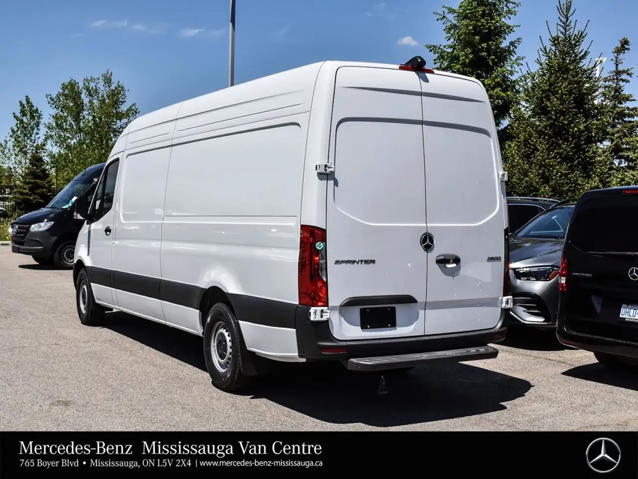 Mercedes-Benz Sprinter снимка Mercedes-Benz Sprinter