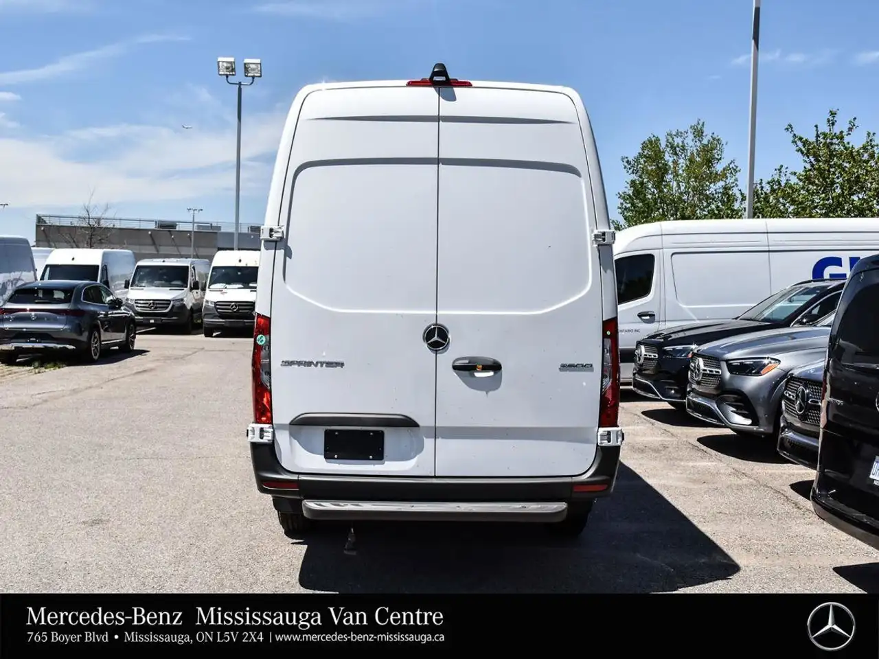 Mercedes-Benz Sprinter снимка Mercedes-Benz Sprinter