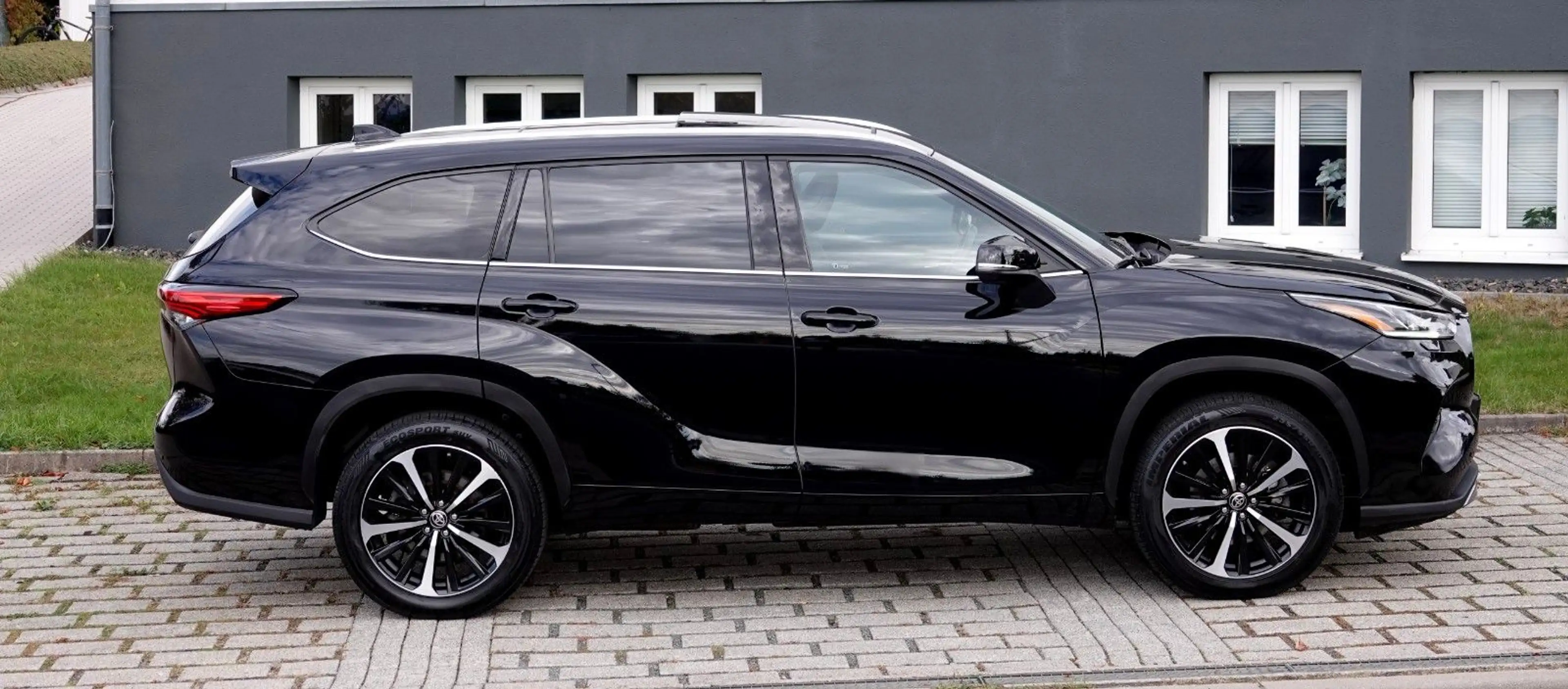 Toyota Highlander 2.5 Hybrid AWD *LUXURY* 7-Sitzer*VOLL — photo 6