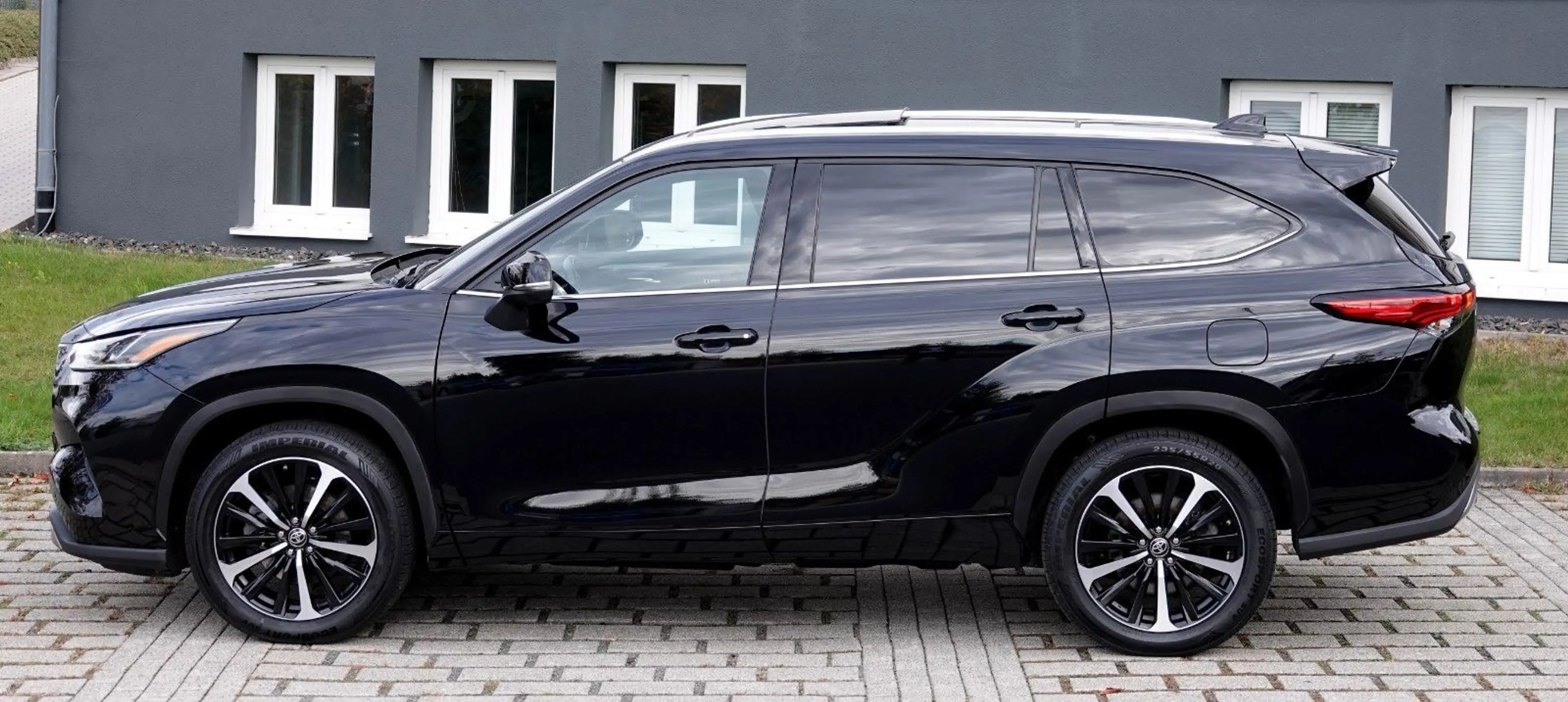 Toyota Highlander 2.5 Hybrid AWD *LUXURY* 7-Sitzer*VOLL — photo 5