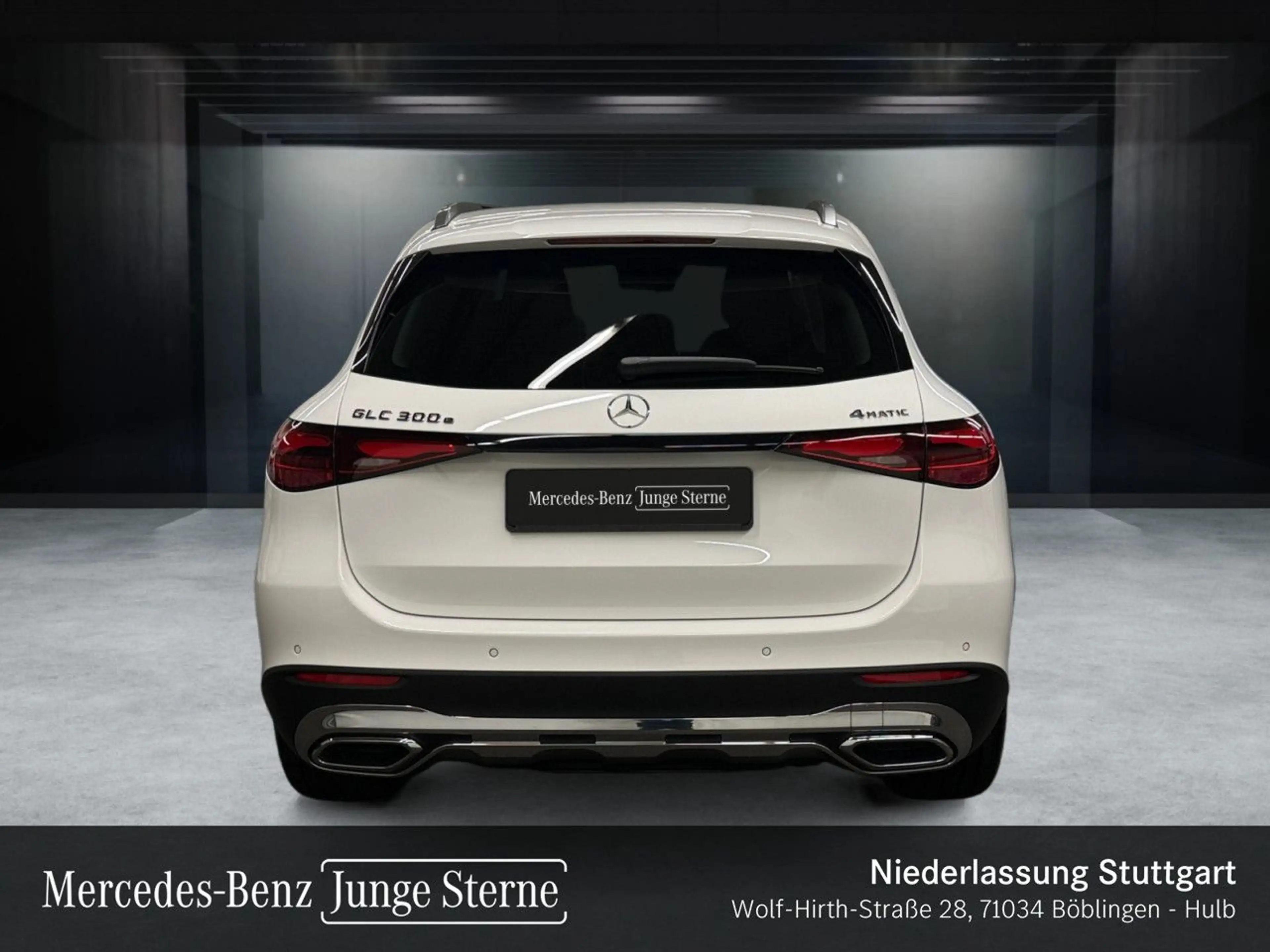Mercedes-Benz GLC 300 e 4M AVANTG+PANO+360+AHK+LED+KEYLESS+9G — photo 6