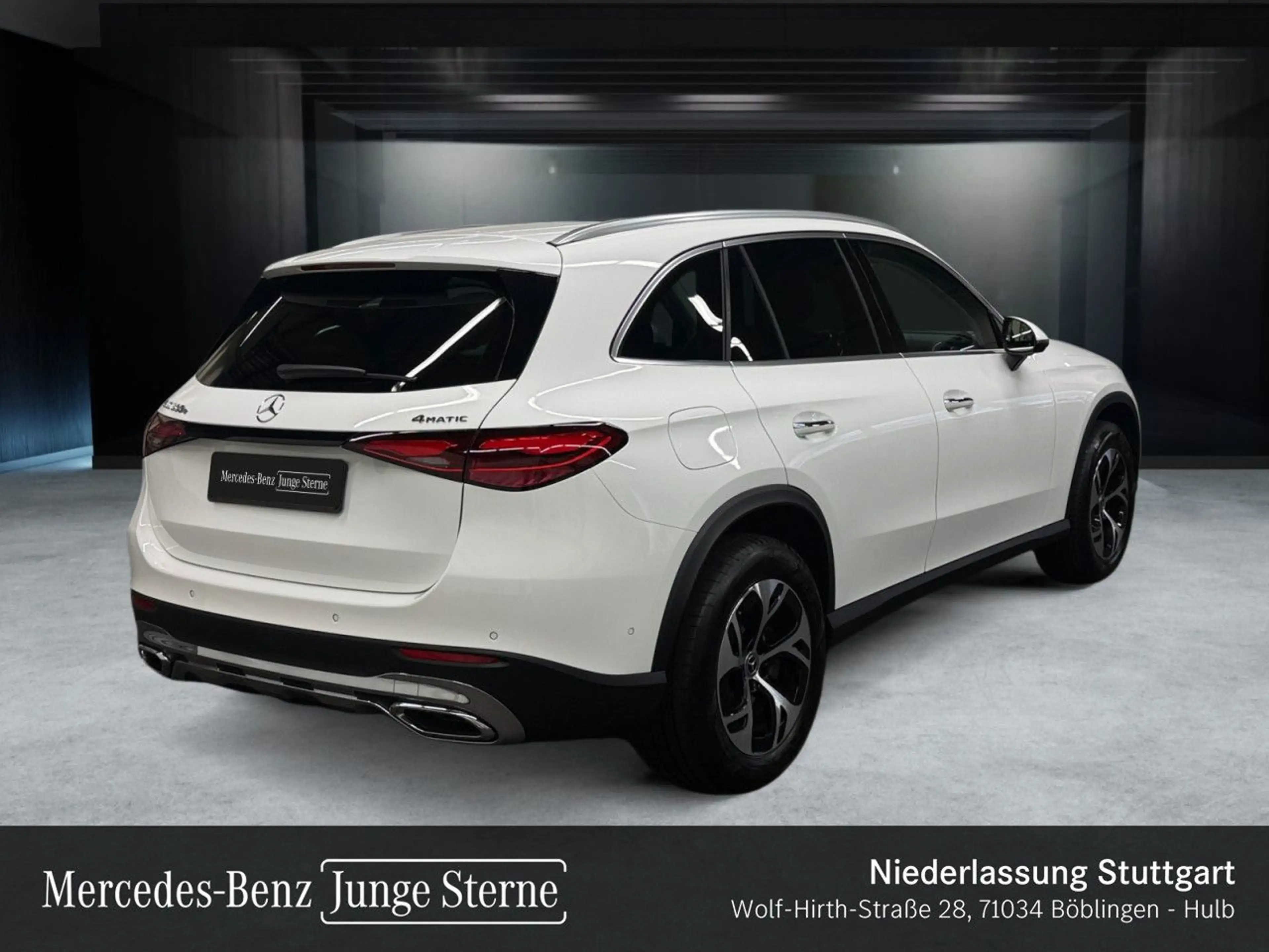 Mercedes-Benz GLC 300 e 4M AVANTG+PANO+360+AHK+LED+KEYLESS+9G — photo 5