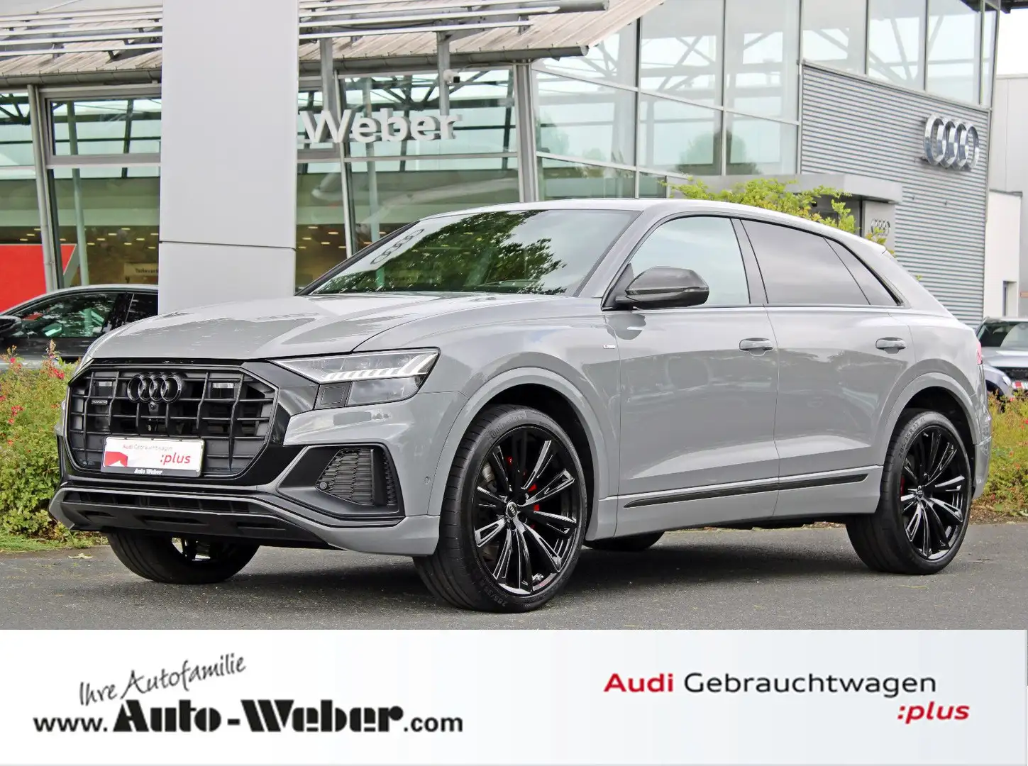 Audi Q8 50TDI S LINE COMP+PANO MASSAGE 23" RED BELTS Grau - 1