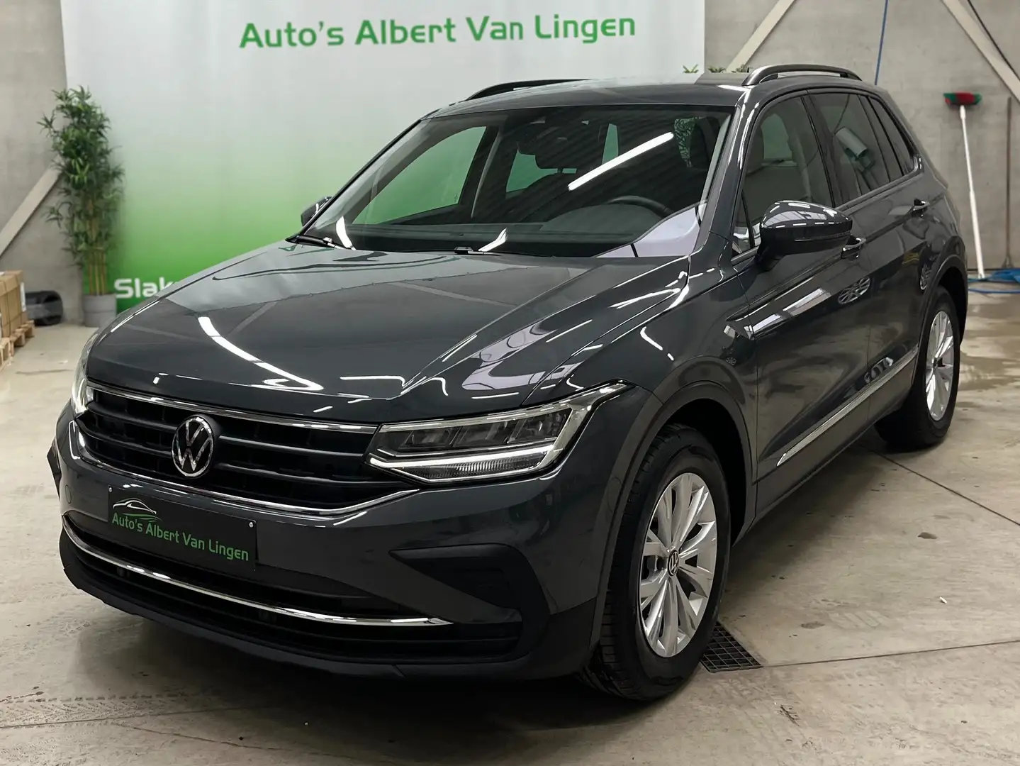 Volkswagen Tiguan 1.5 TSI Life OPF DSG (EU6AP) Grijs - 1