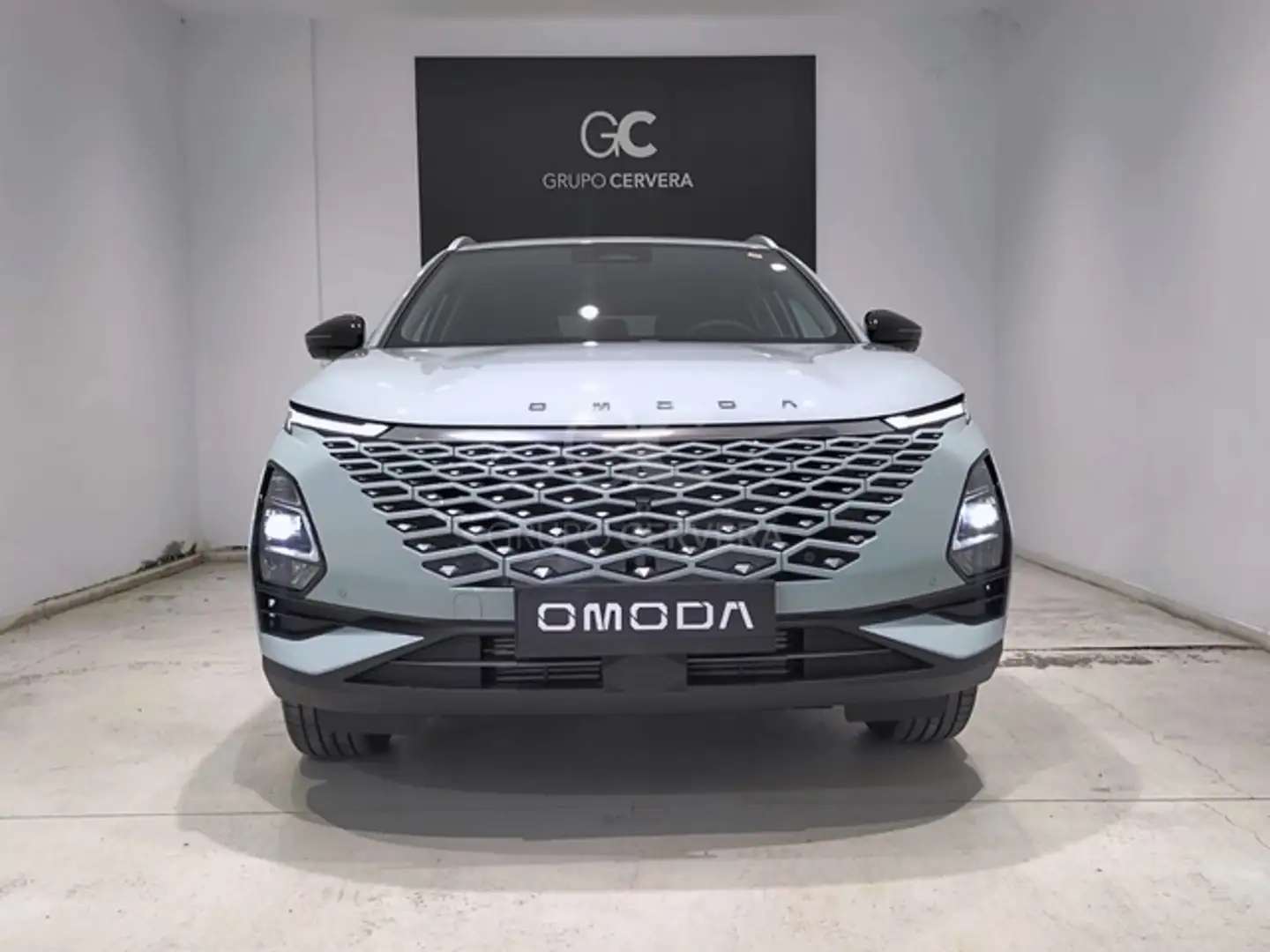 Omoda 5 1.6 Premiun 145 Grün - 2