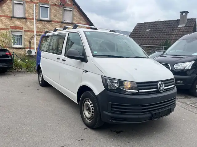 Volkswagen Transporter main image
