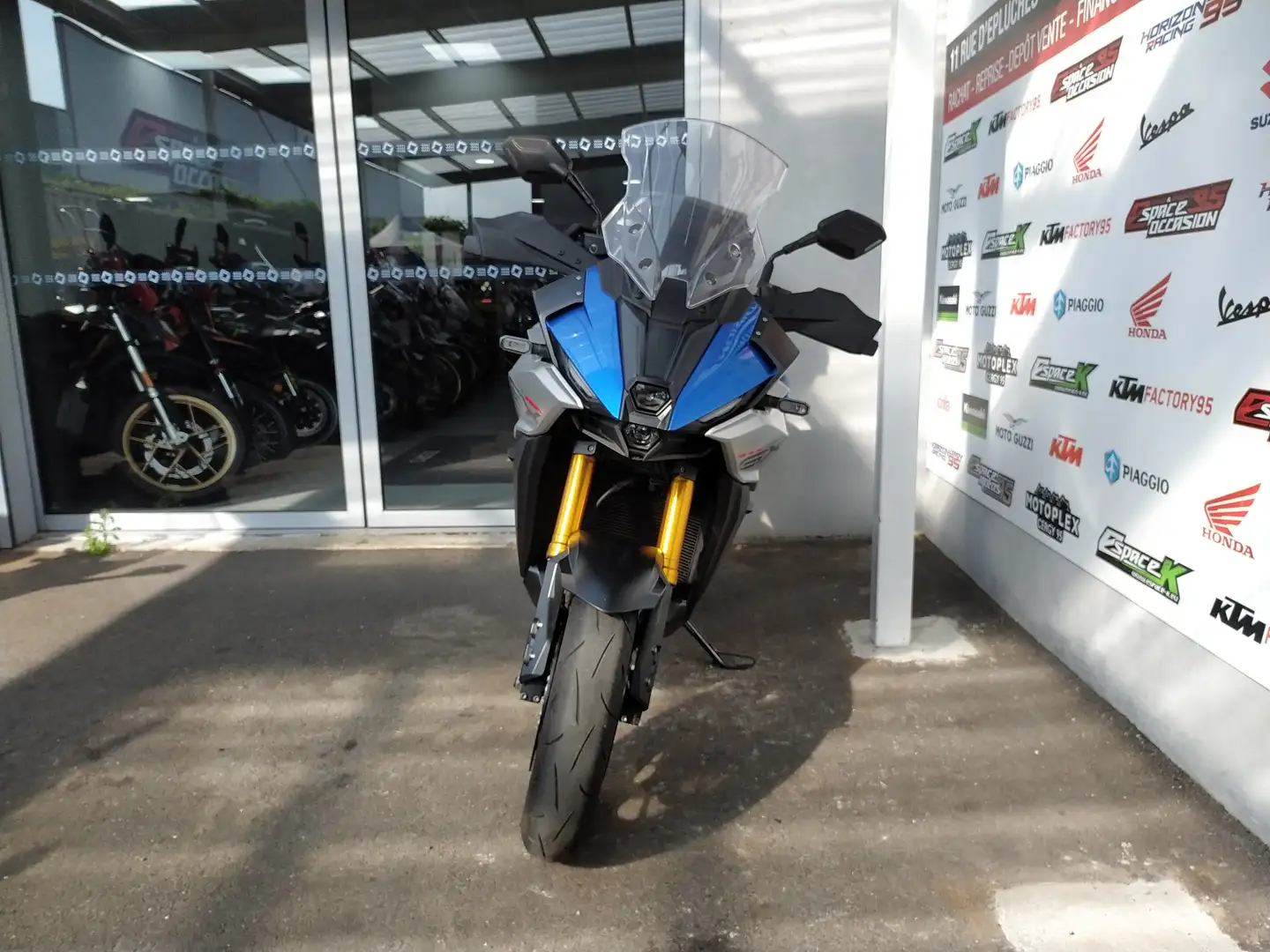 Suzuki GSX-S 1000GX Modrá - 2