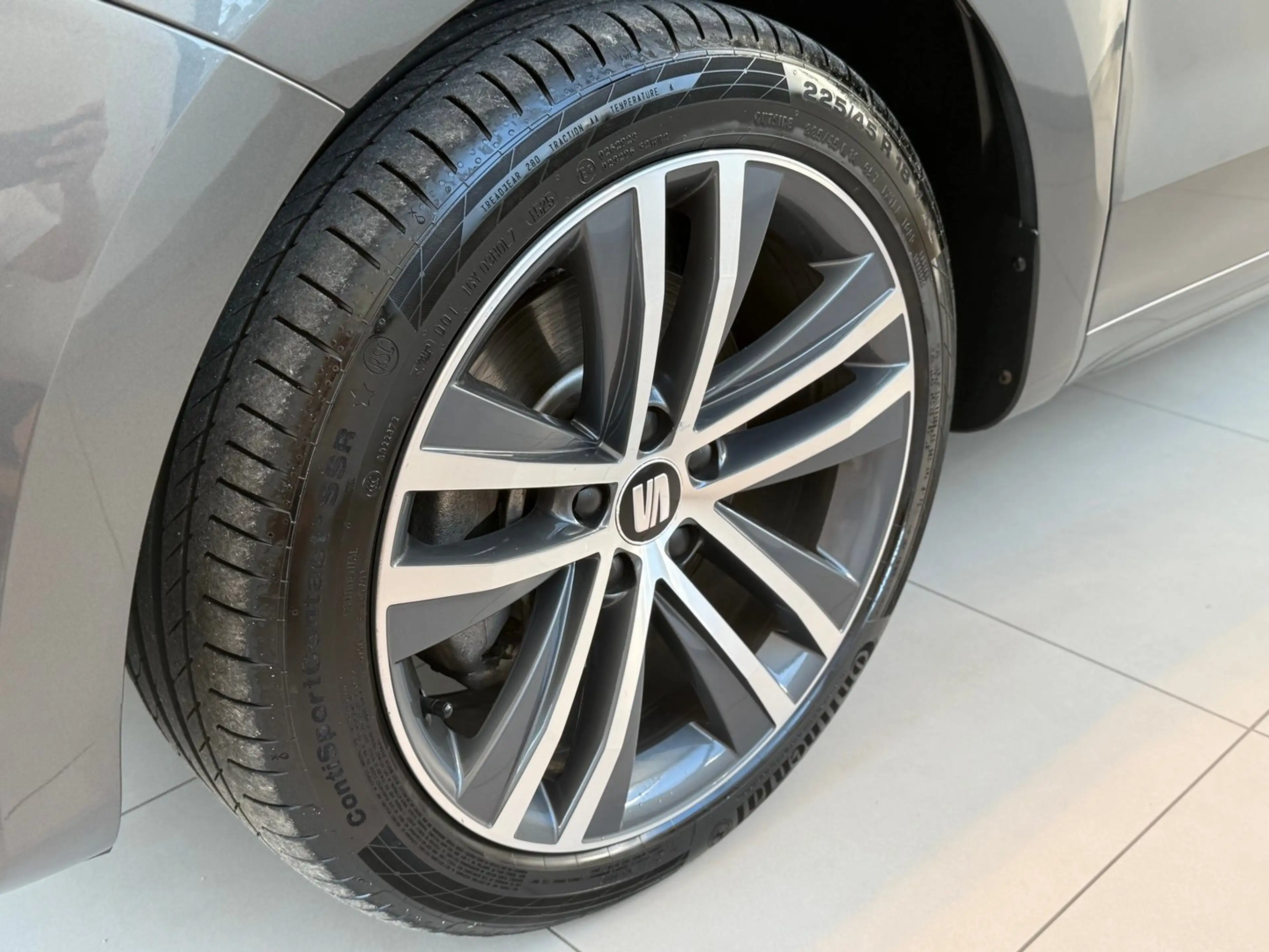 SEAT Alhambra FR TDI DSG 4Drive — photo 13