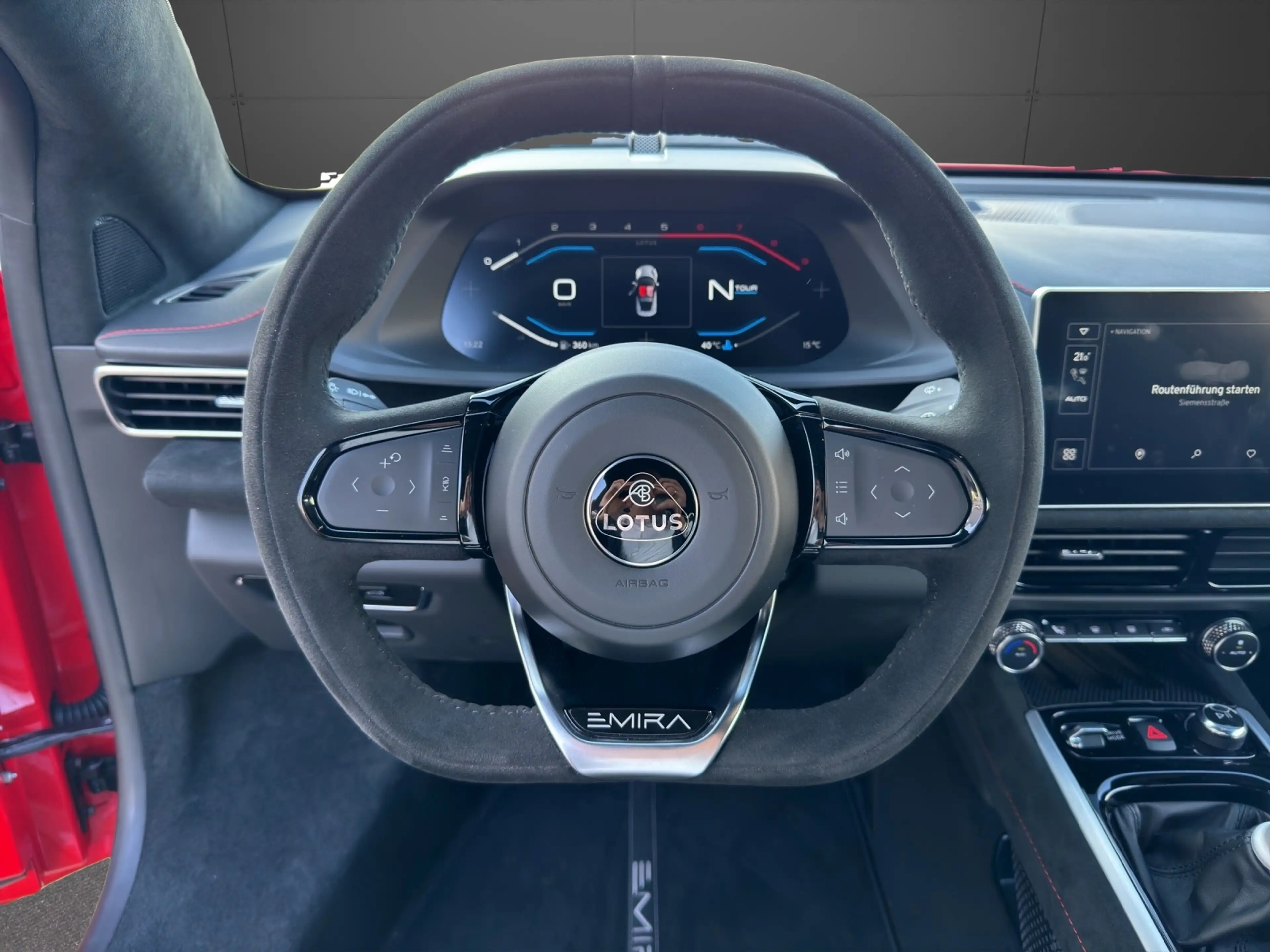 Lotus Emira V6 SE *Lotus Leipzig* — photo 10
